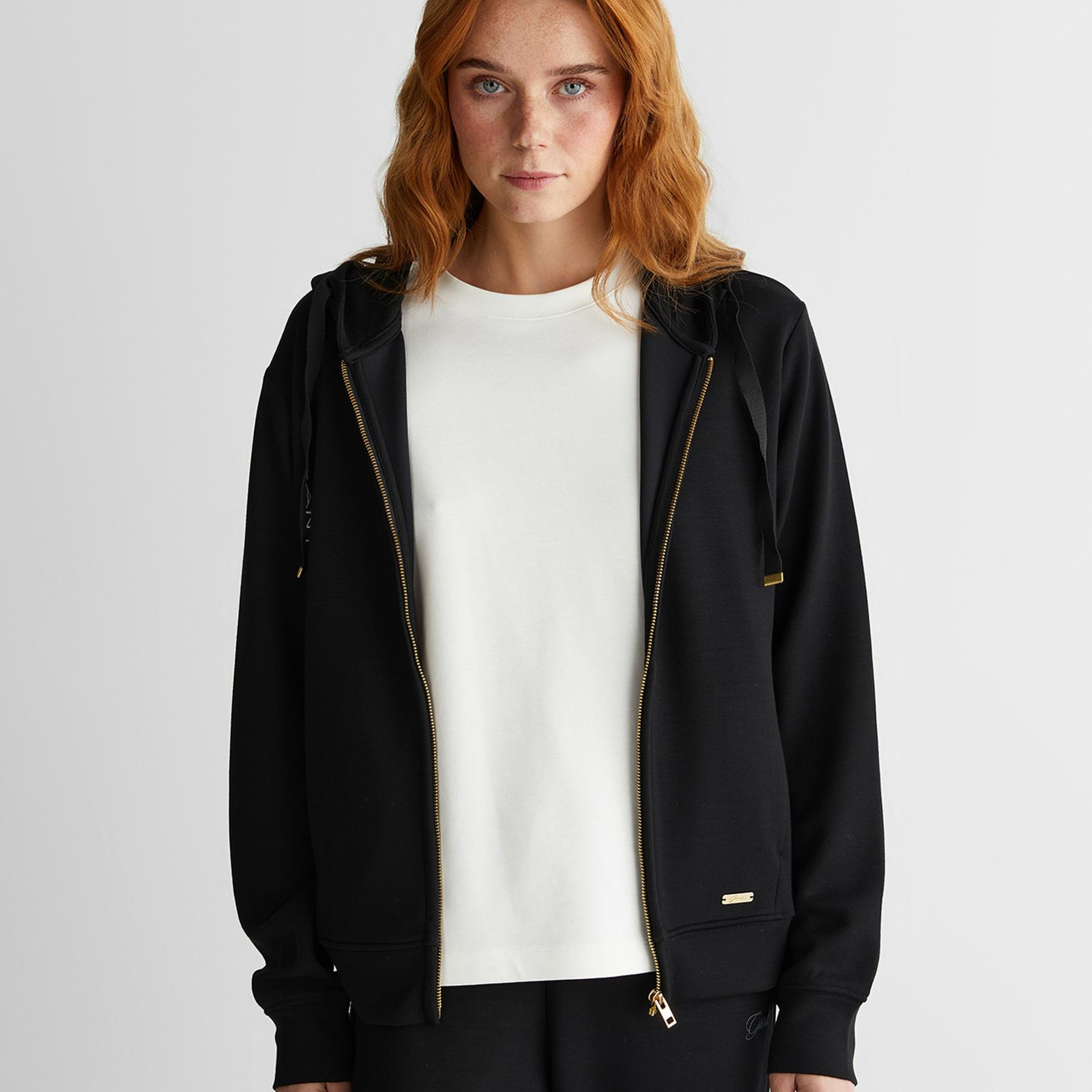 GANT Kadın Siyah Kapüşonlu Sweatshirt