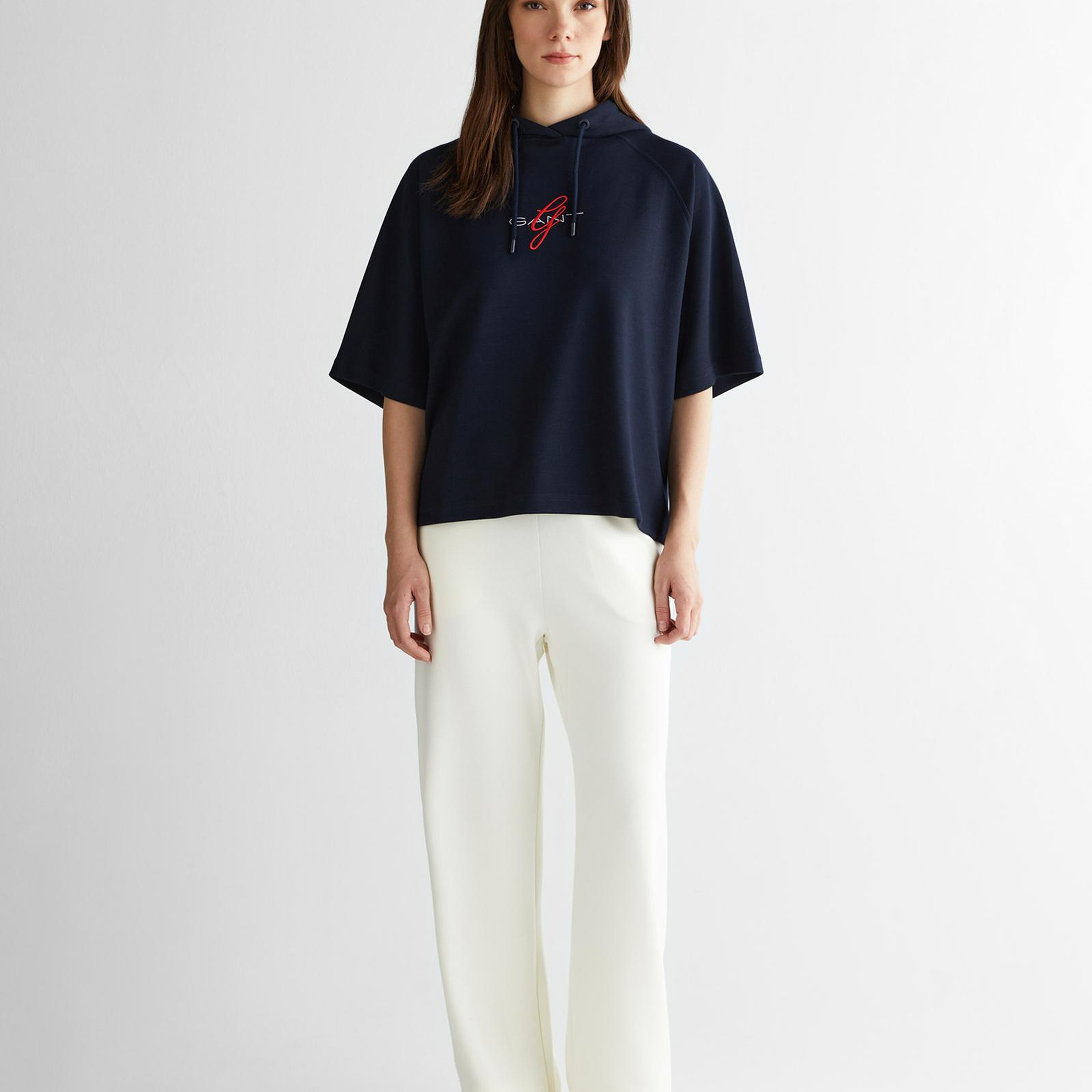 GANT Kadın Lacivert Bisiklet Yaka Logolu Sweatshirt