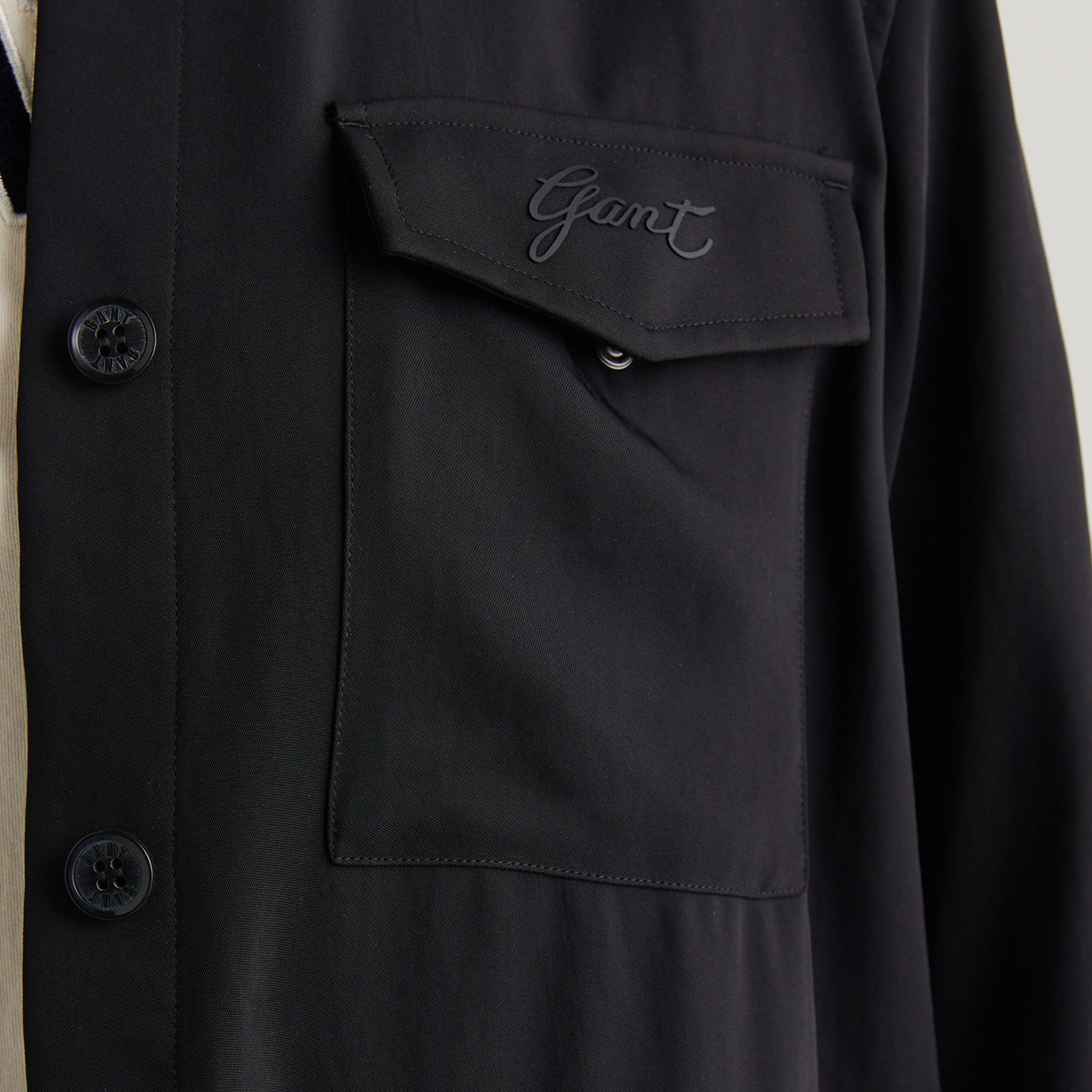 GANT Kadın Siyah Regular Fit Logolu Gömlek