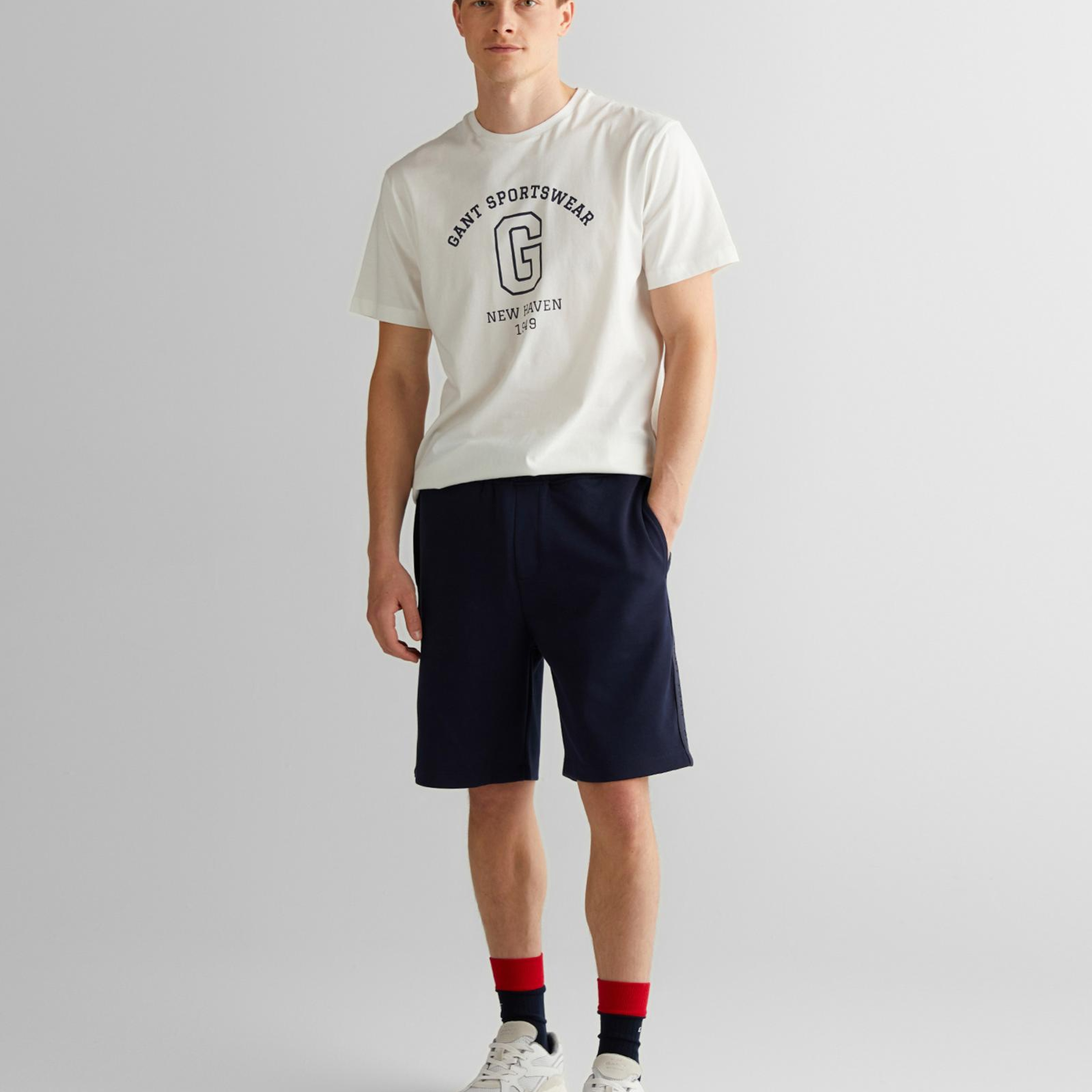 GANT Erkek Lacivert Regular Fit Logolu Şort