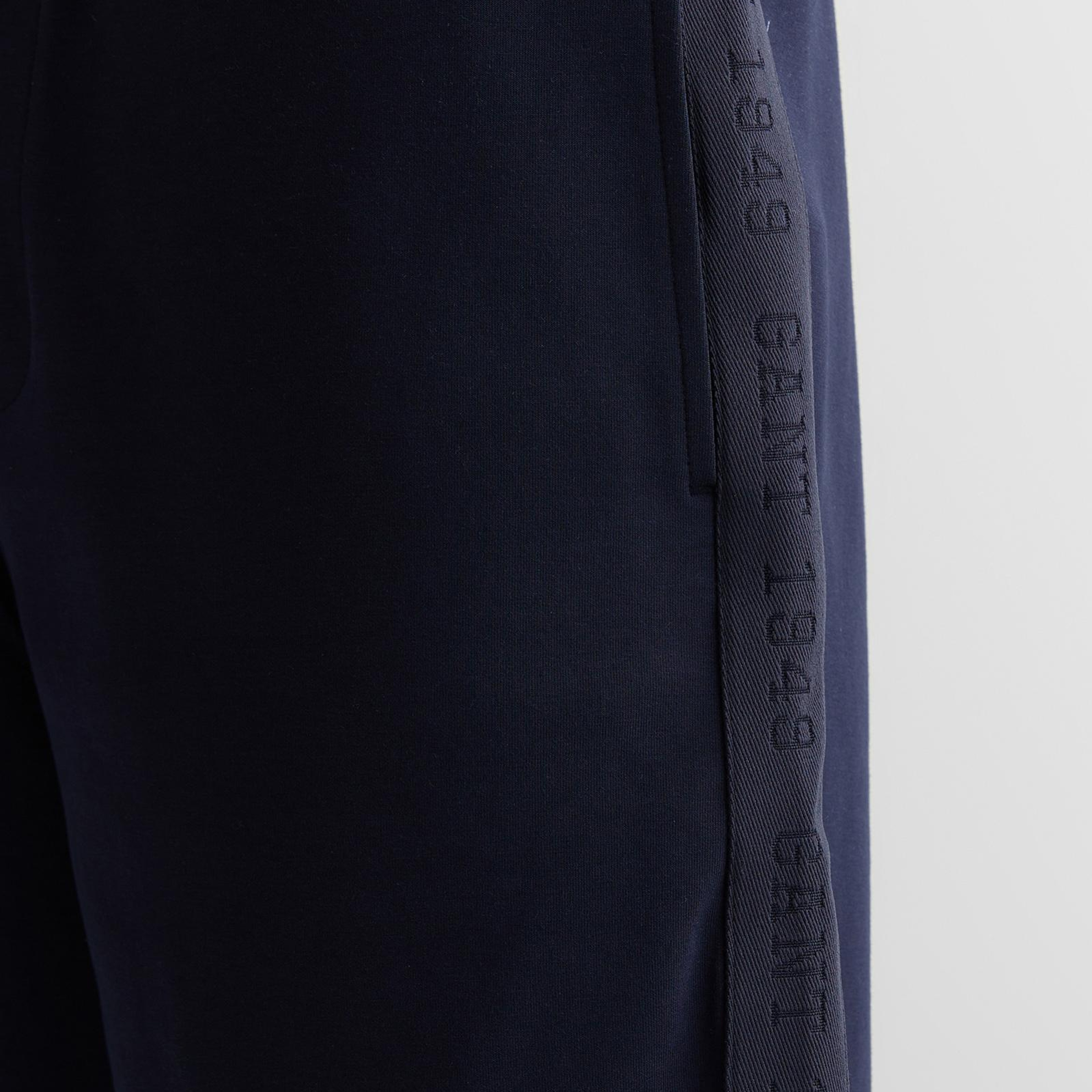 GANT Erkek Lacivert Regular Fit Logolu Şort