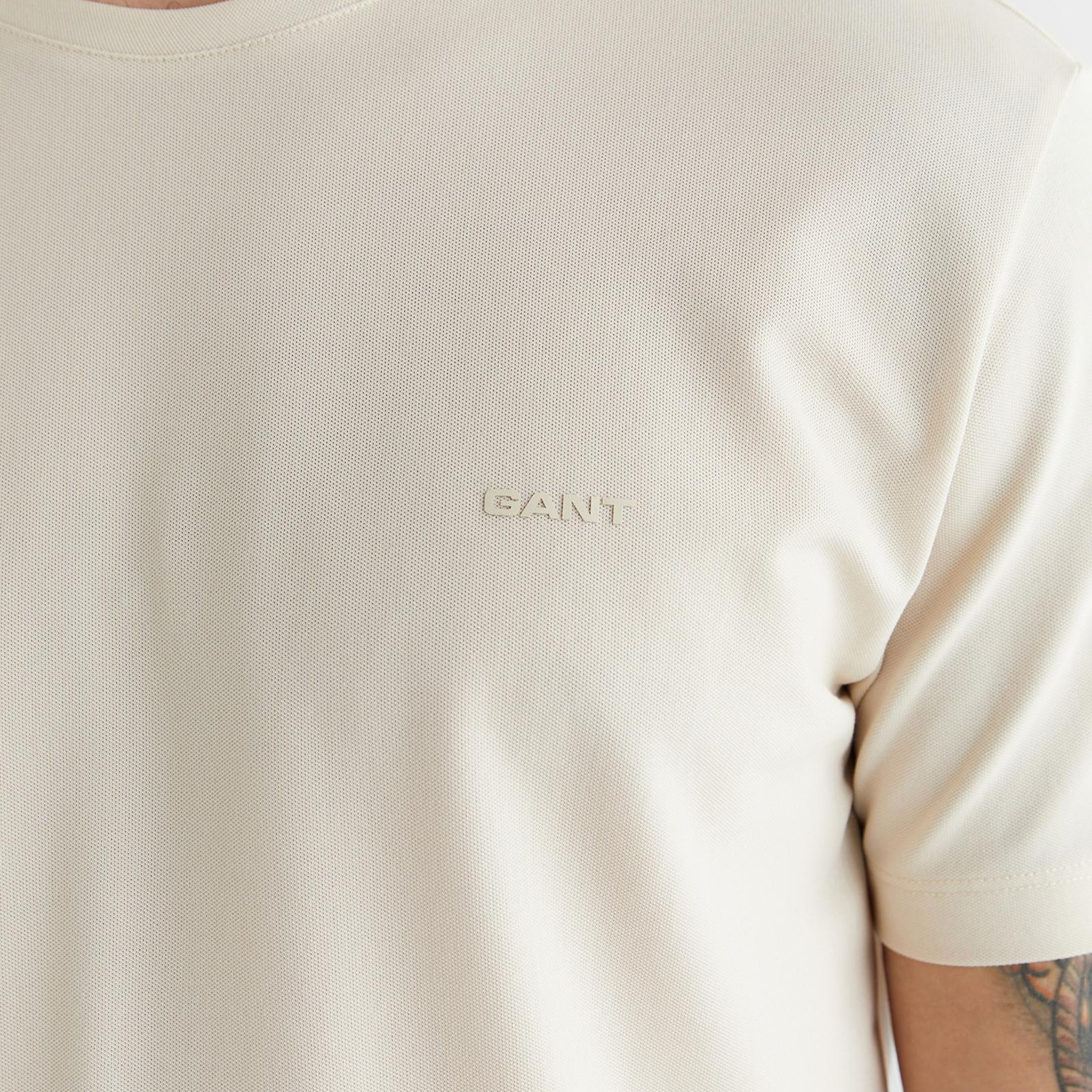 GANT Erkek Bej Baskılı Kısa Kollu T-Shirt