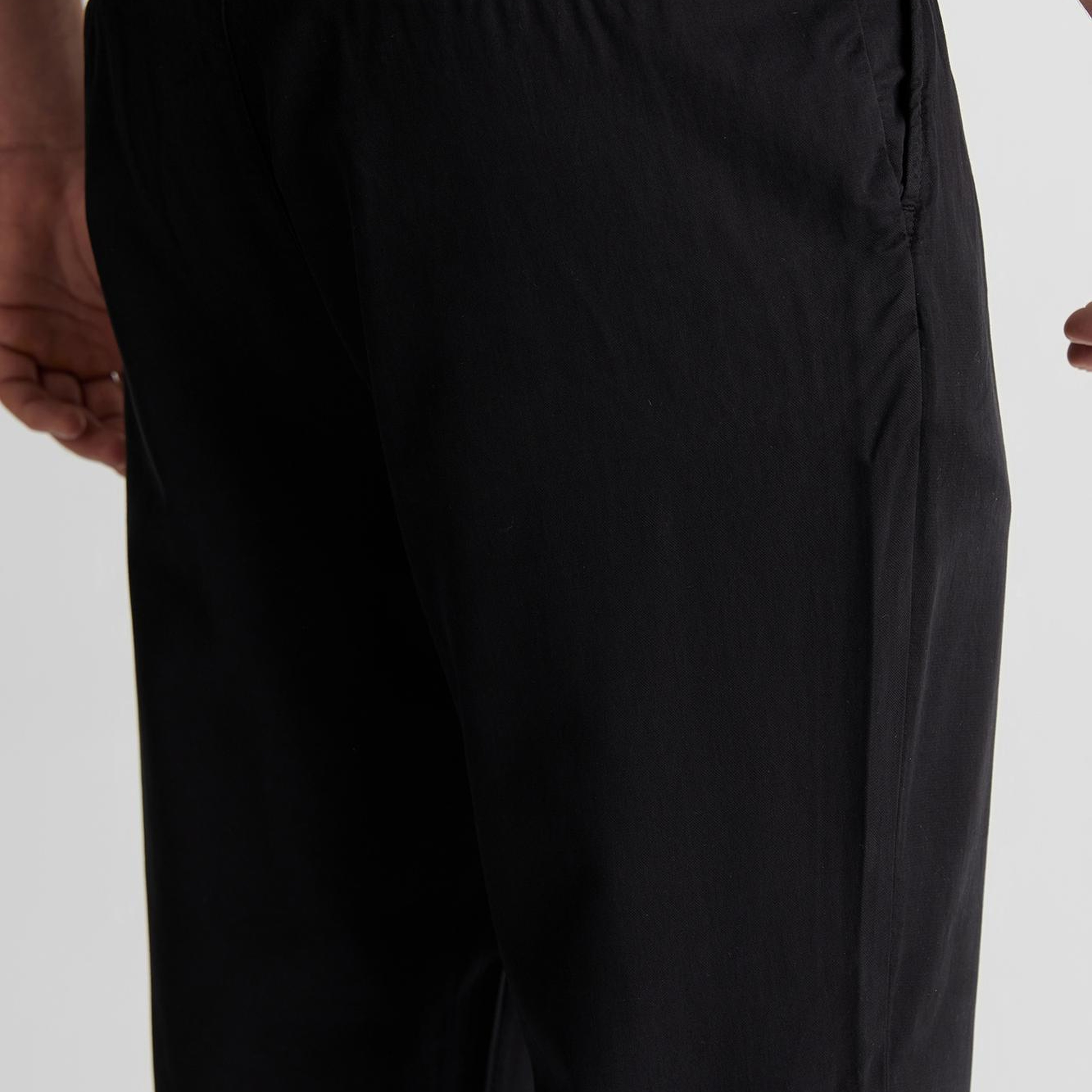 GANT Erkek Siyah Regular Fit Jogger Pantolon