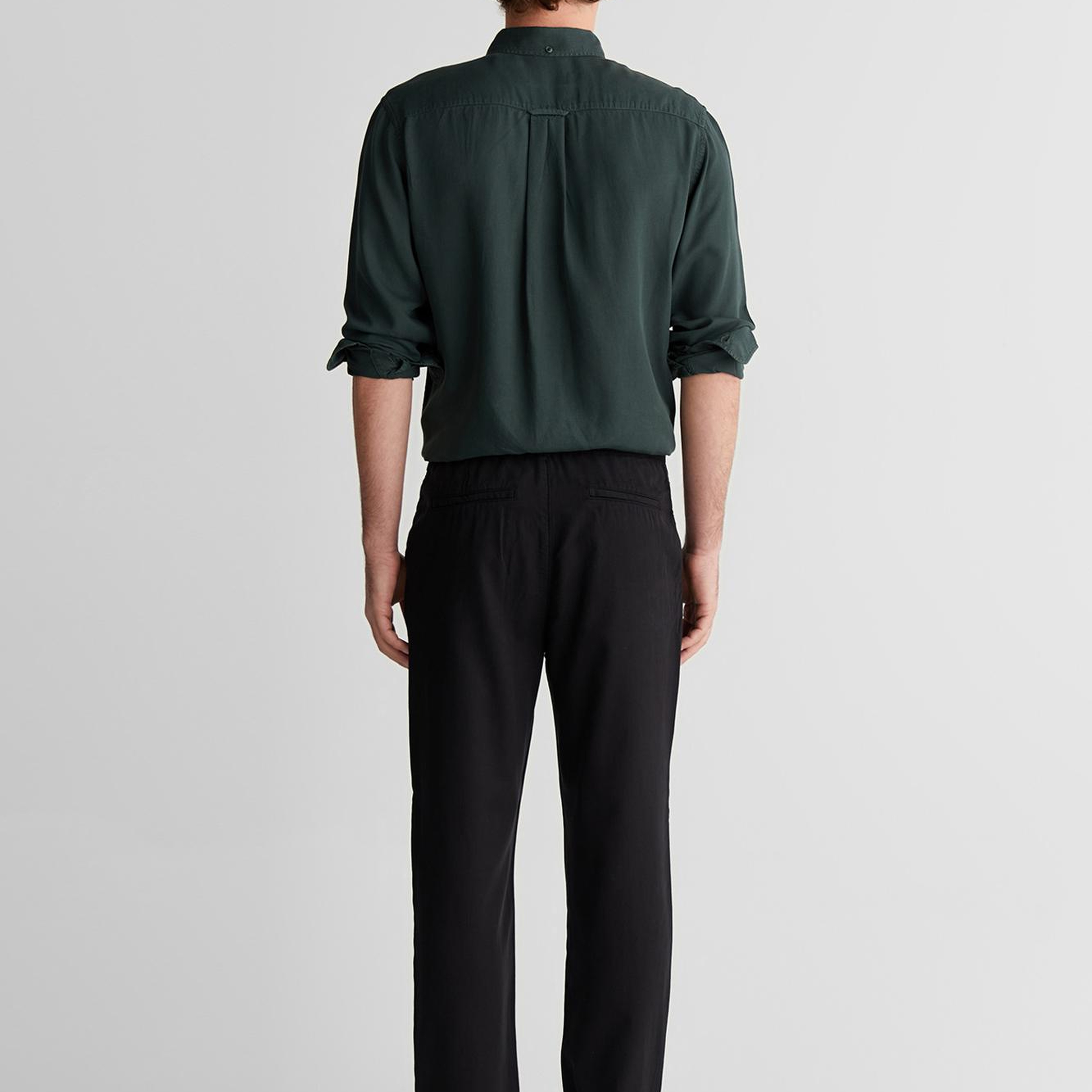 GANT Erkek Siyah Regular Fit Jogger Pantolon