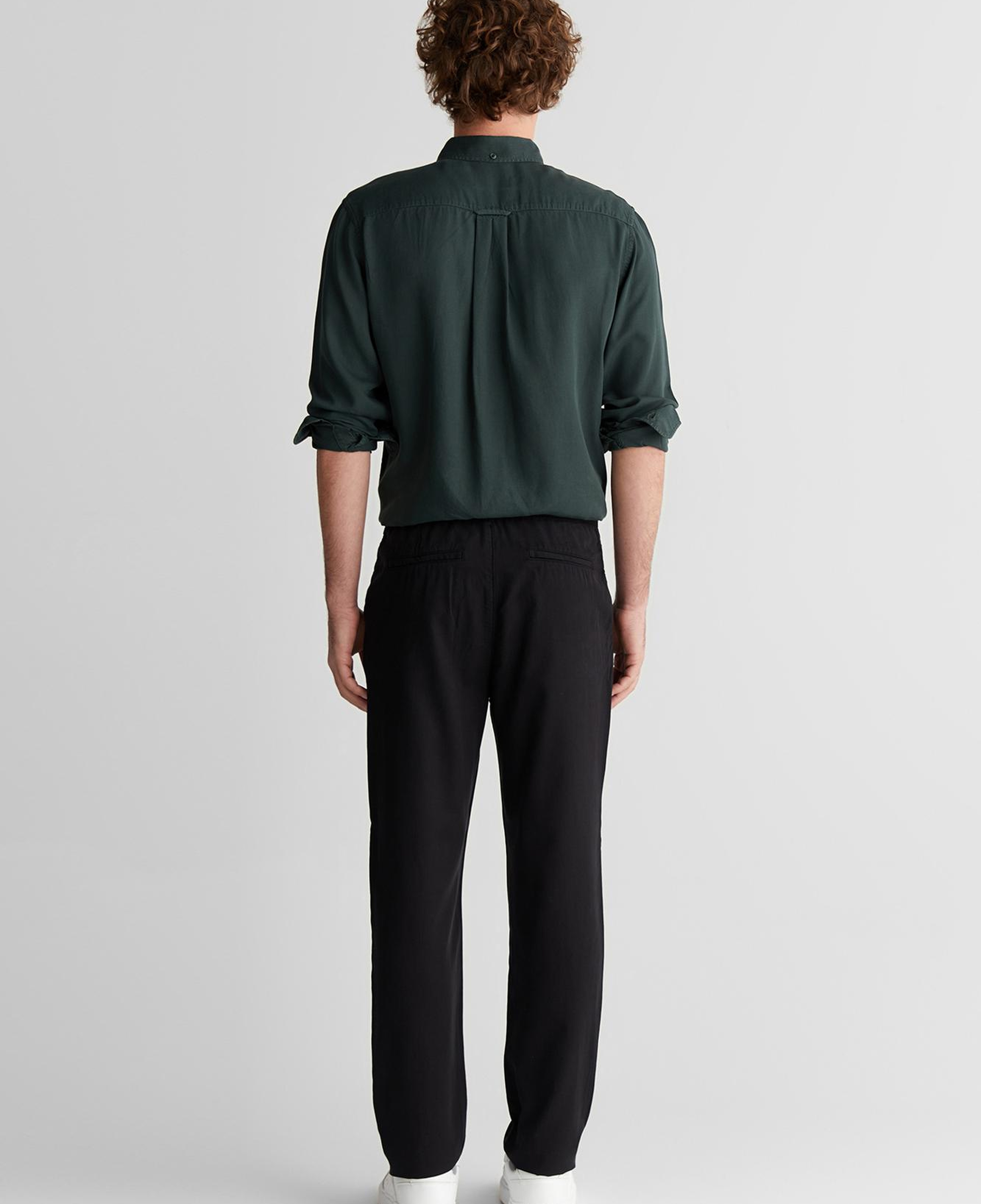 GANT Erkek Siyah Regular Fit Jogger Pantolon