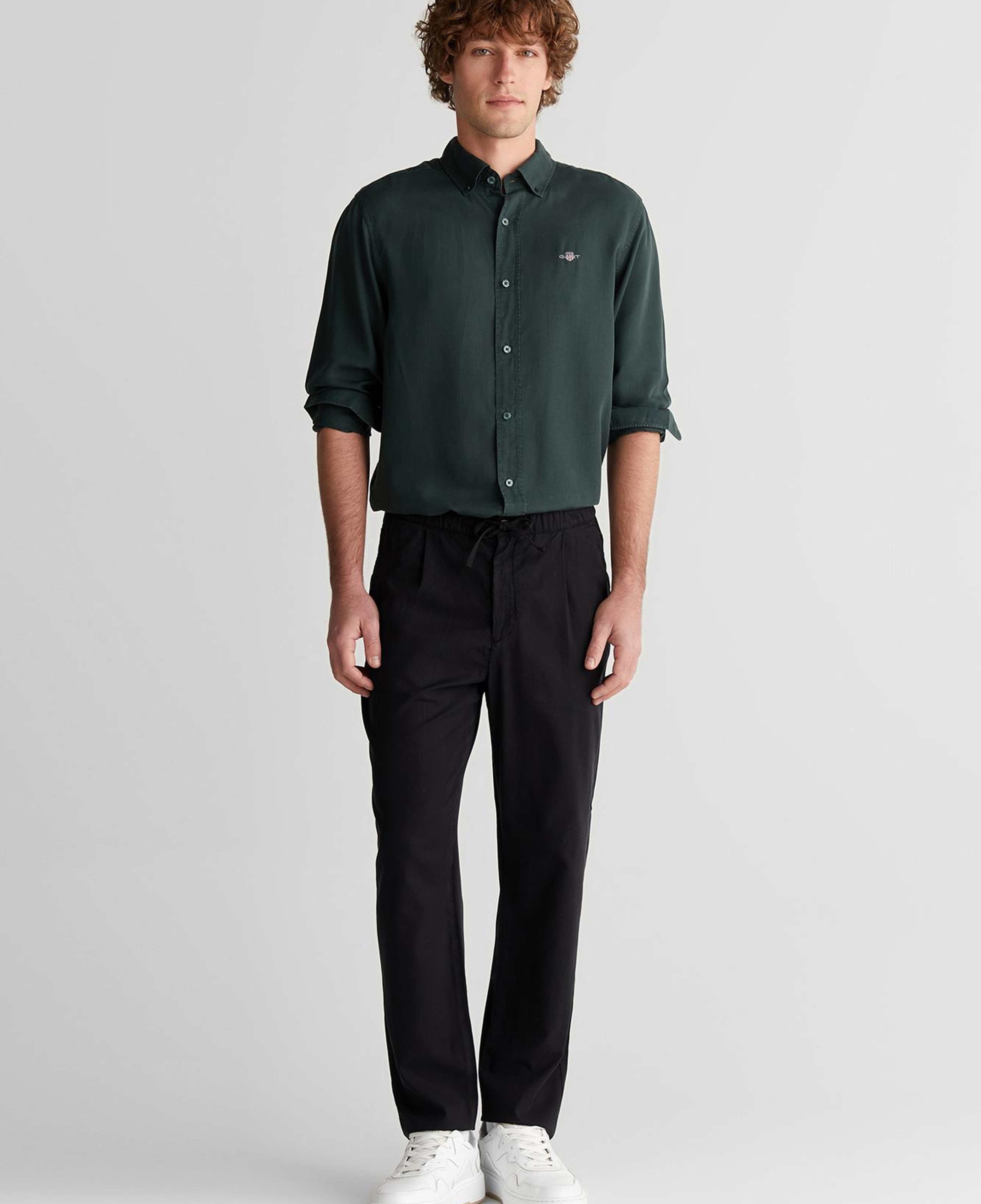 GANT Erkek Siyah Regular Fit Jogger Pantolon