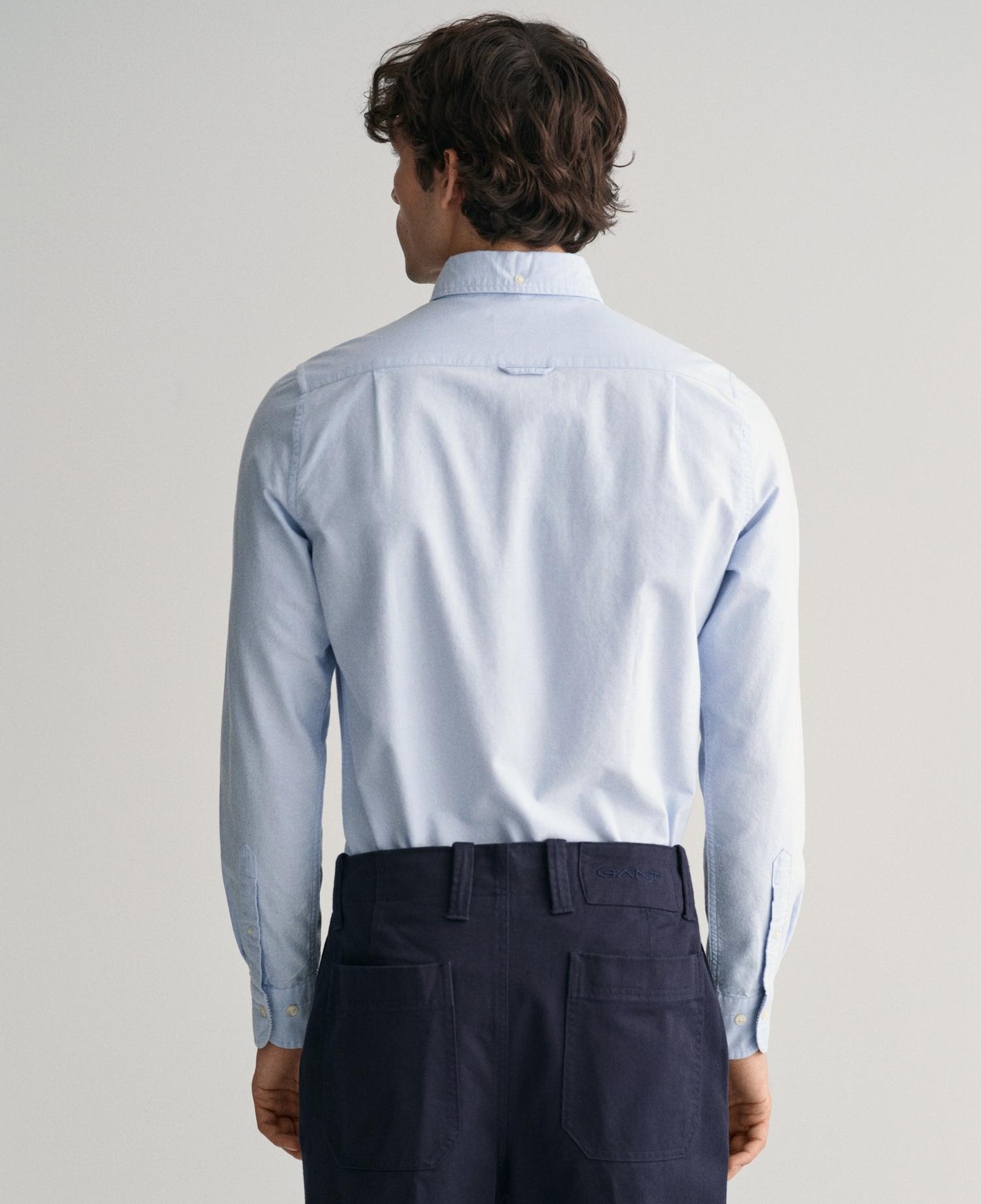 GANT Erkek Mavi Slim Fit Düğmeli Yaka Gömlek