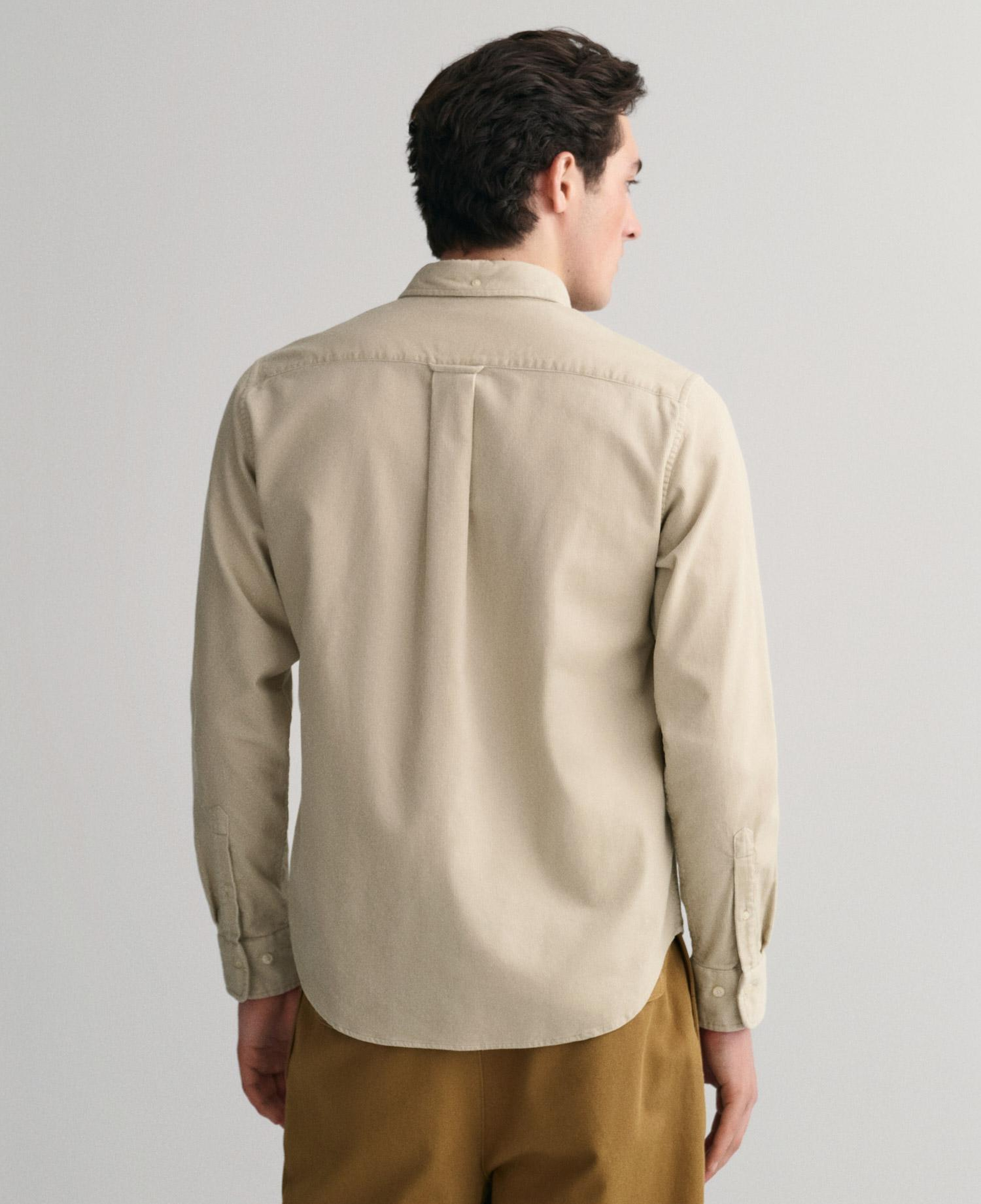 Gant Erkek Bej Regular Fit Düğmeli Yaka Kadife Gömlek