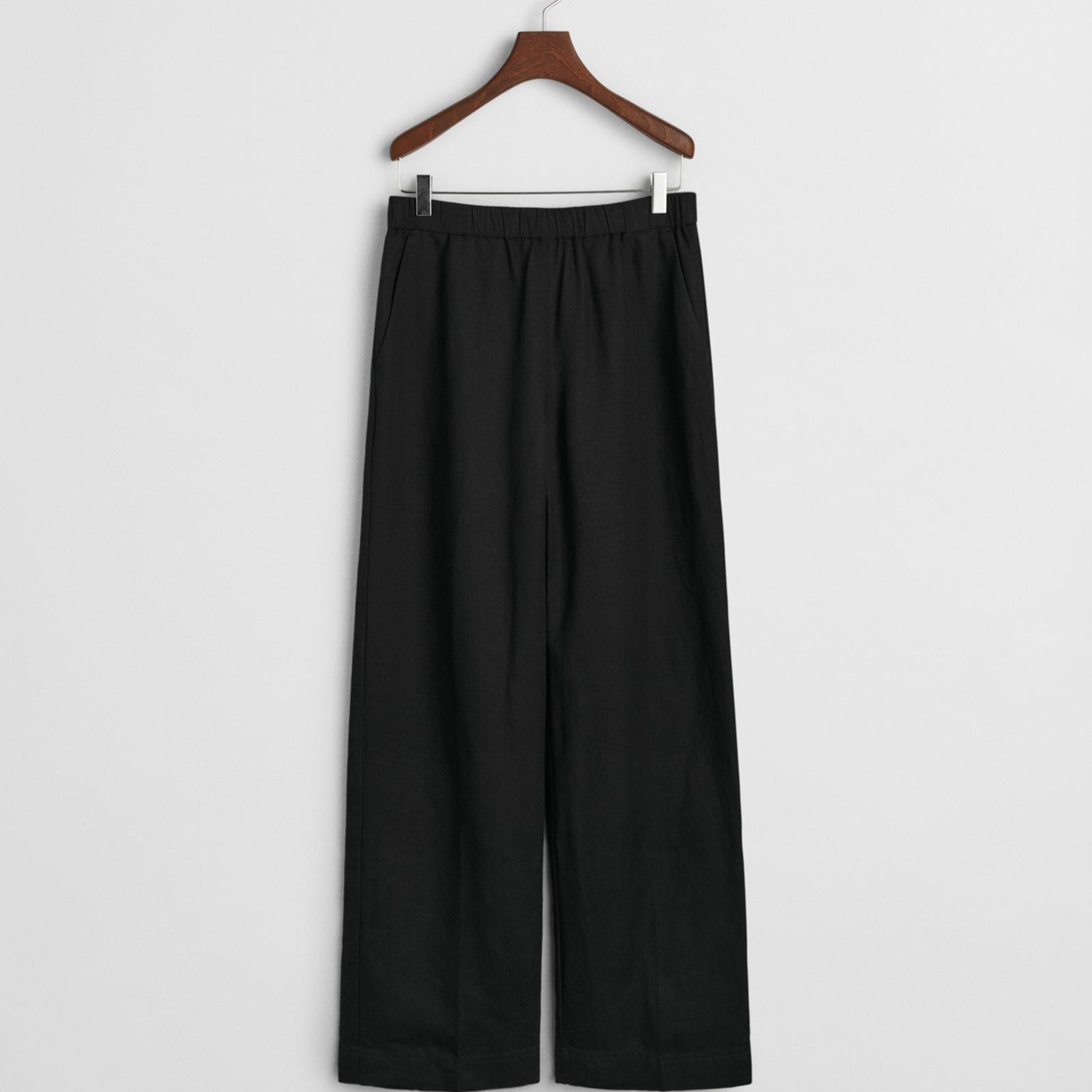 GANT Kadın Siyah Relaxed Fit Pantolon