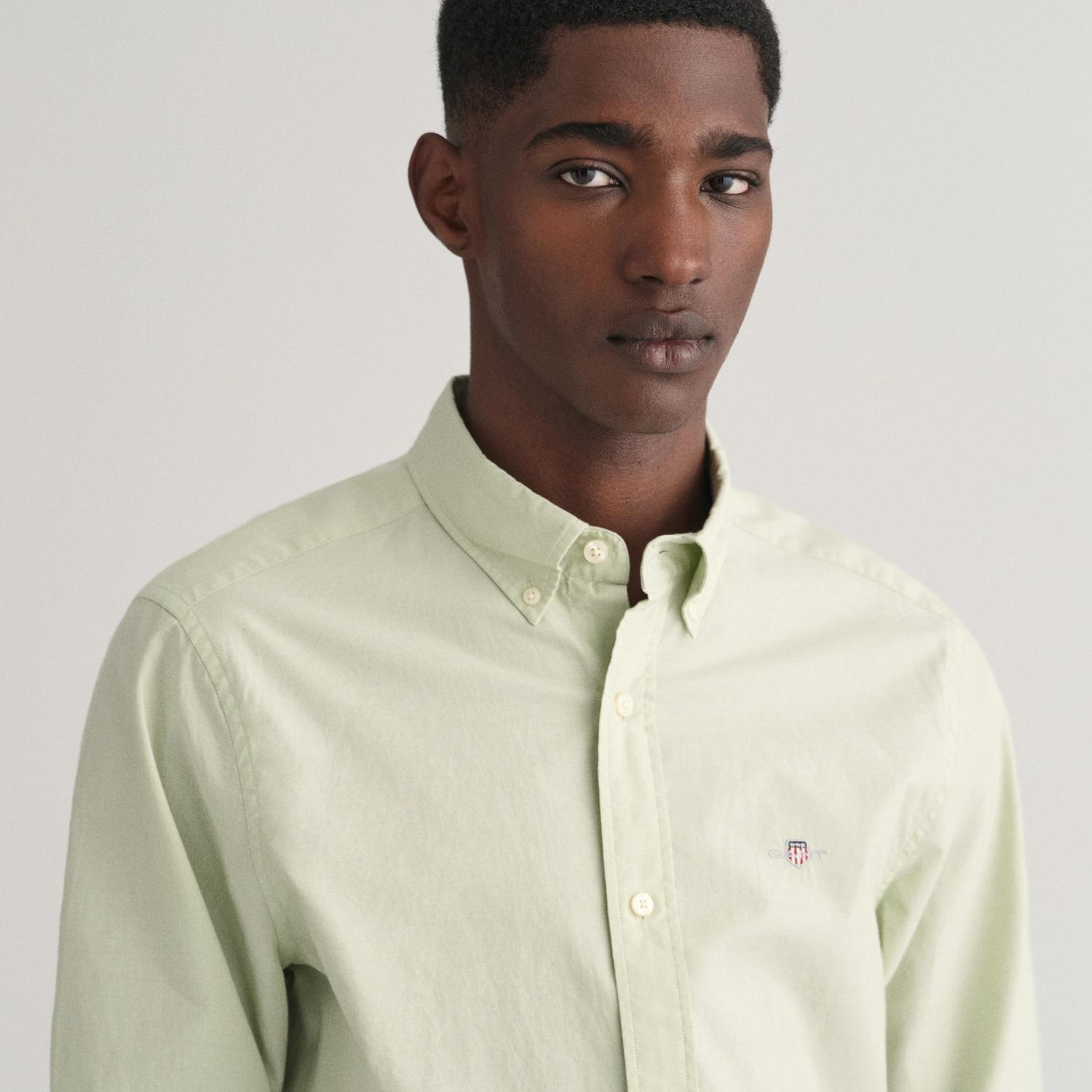 GANT Erkek Yeşil Slim Fit Düğmeli Yaka Broadcloth Gömlek