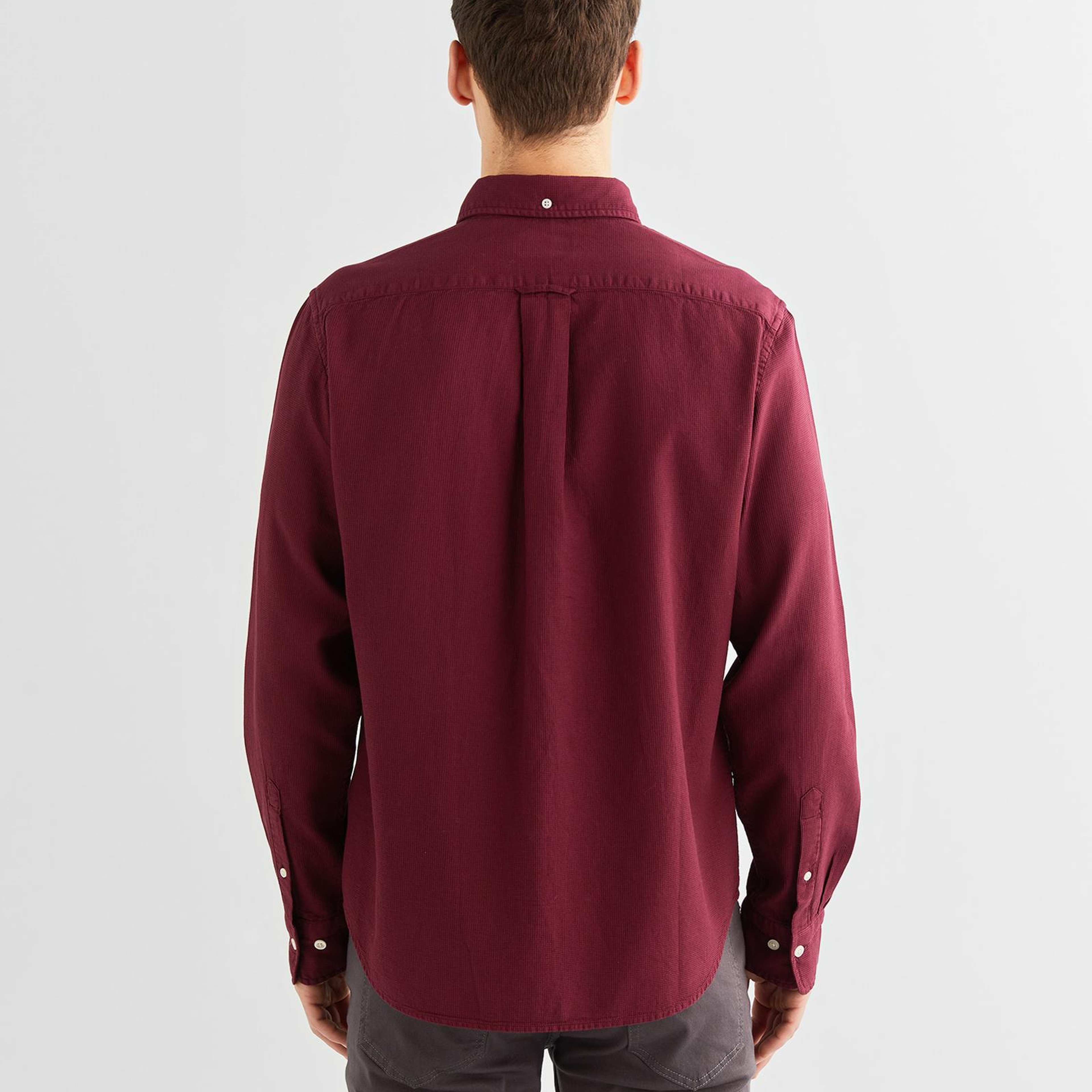GANT Erkek Kırmızı Regular Fit Düğmeli Yaka Gömlek