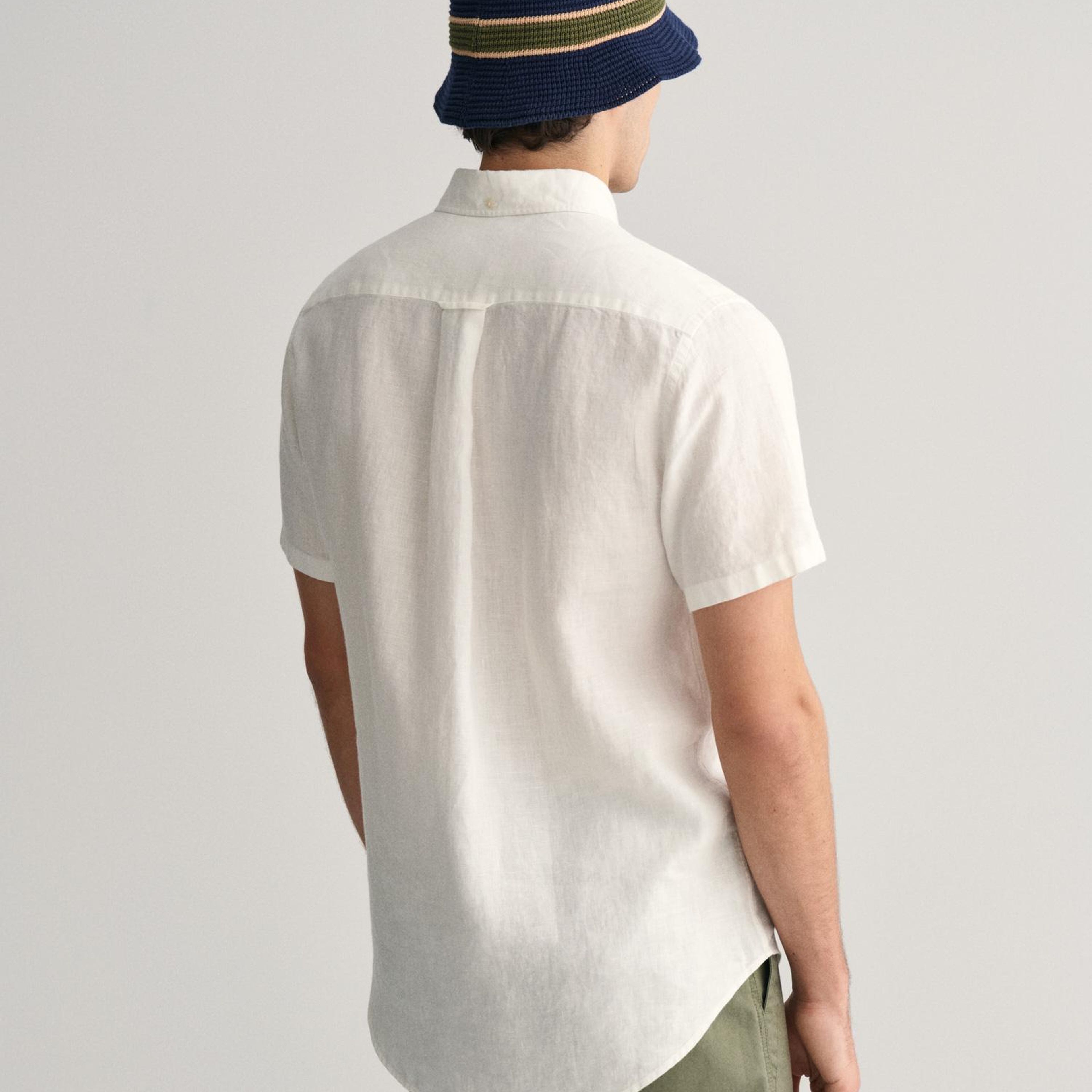 GANT Erkek Beyaz Regular Fit Düğmeli Yaka Keten Gömlek