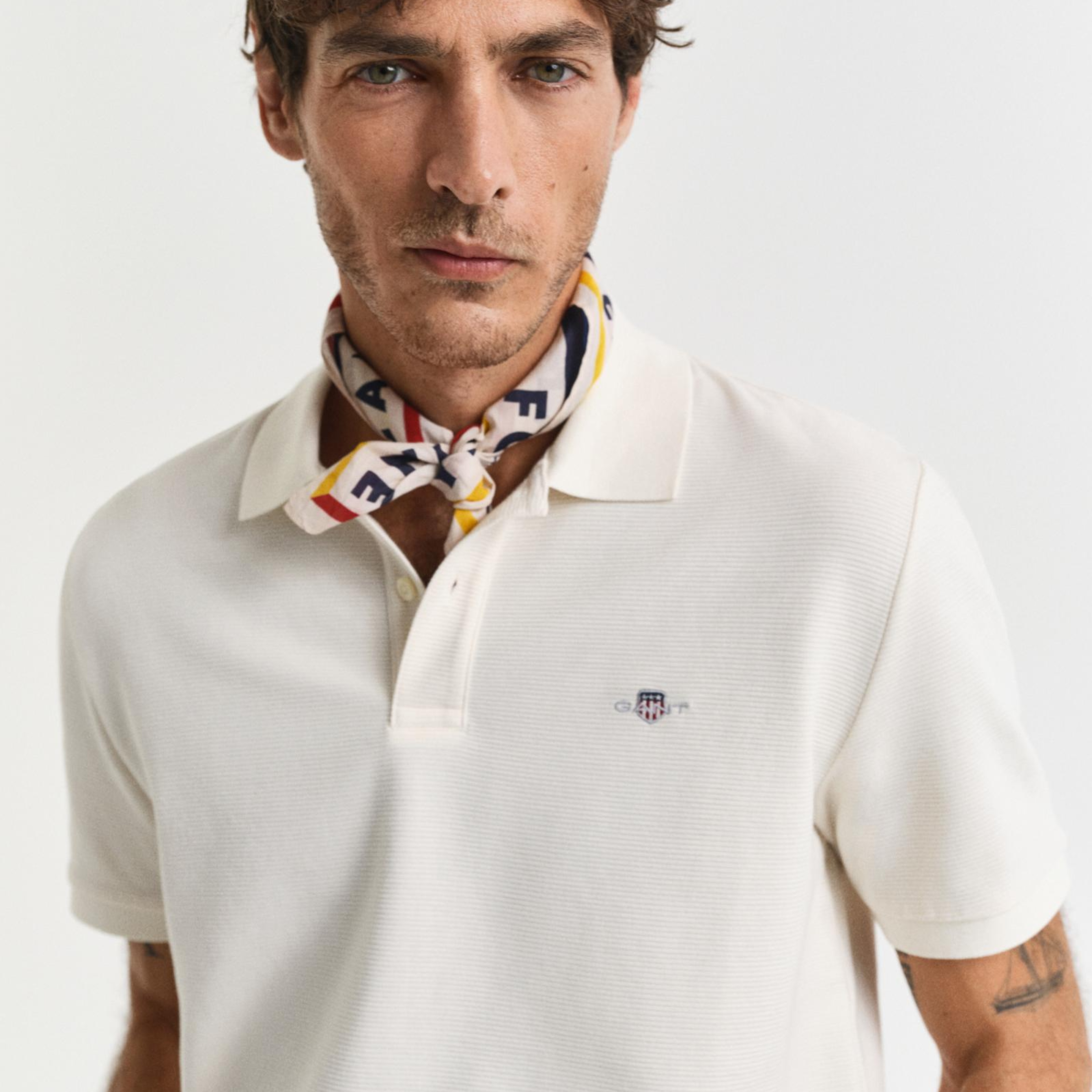 GANT Erkek Krem Regular Fit Logolu Polo Yaka T-Shirt