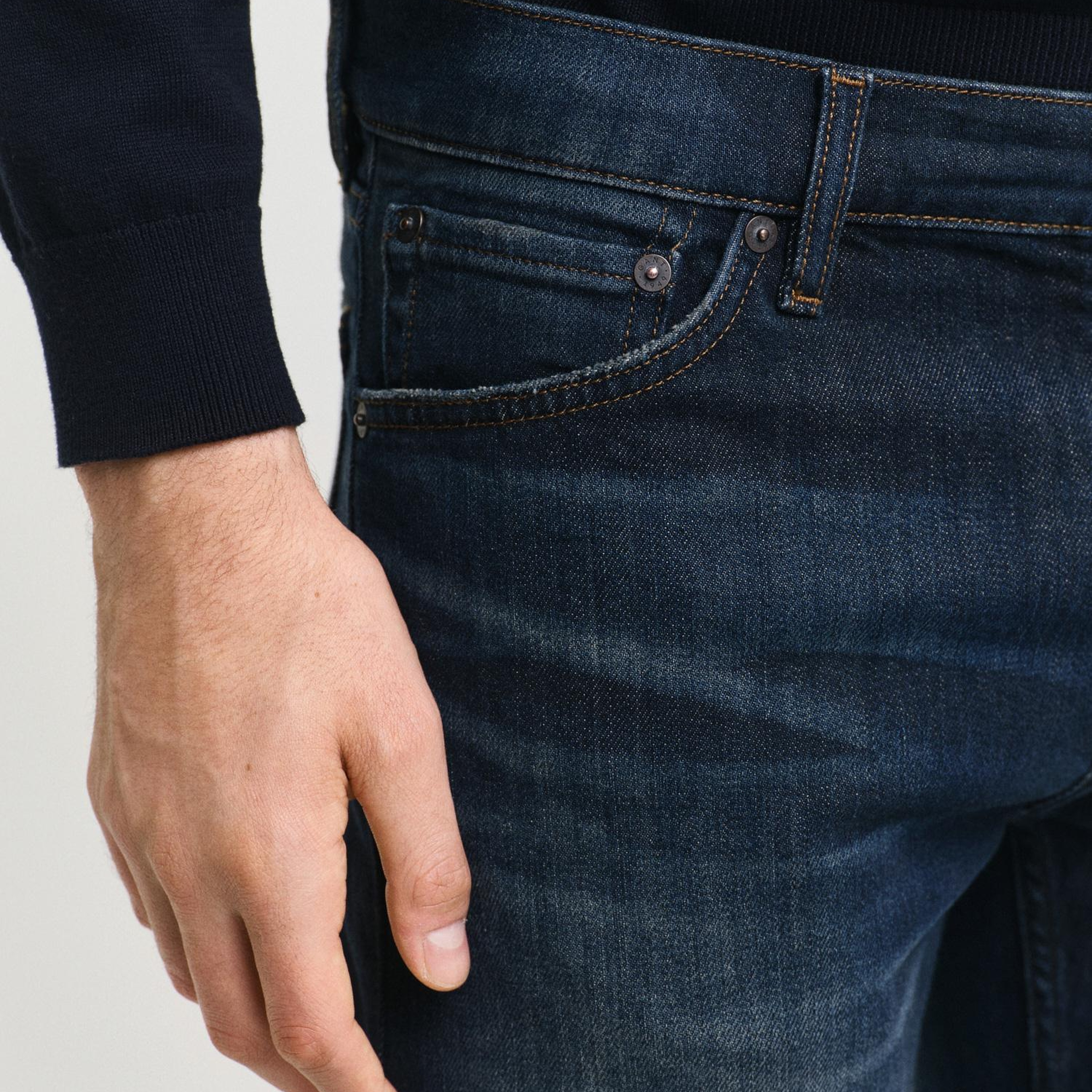 GANT Erkek Lacivert Regular Fit Jean Pantolon