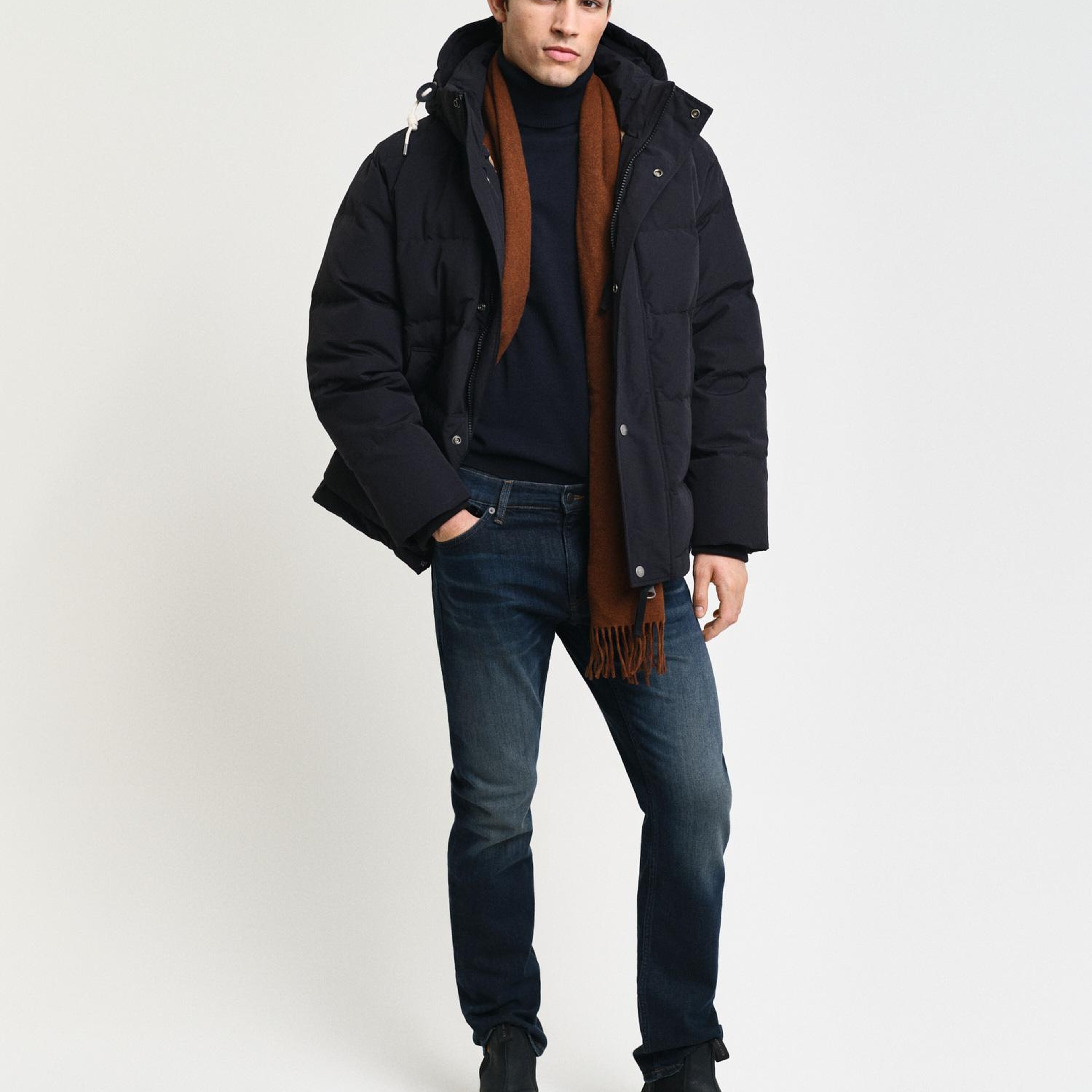 GANT Erkek Lacivert Regular Fit Jean Pantolon