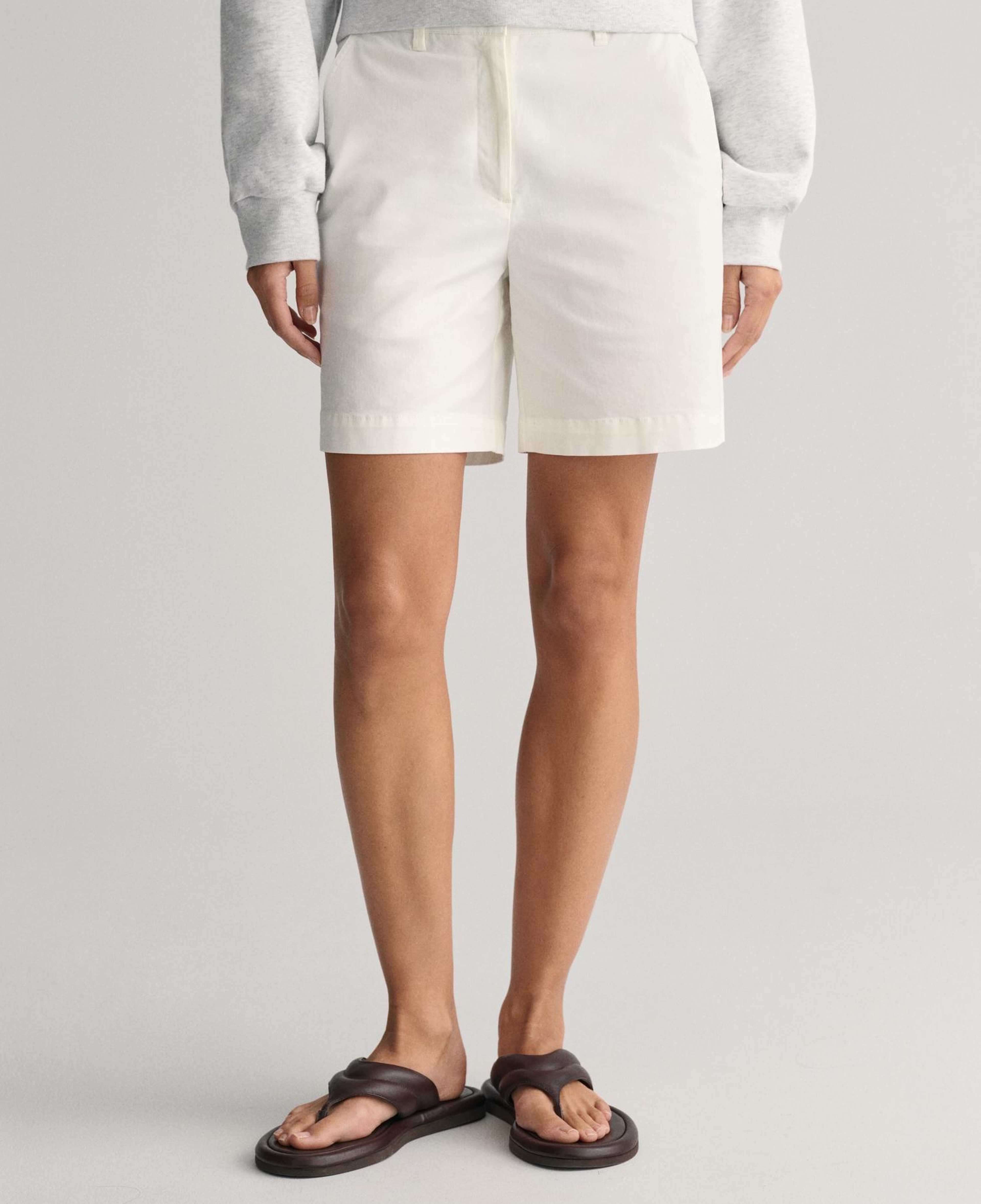 GANT Kadın Krem Slim Fit Şort