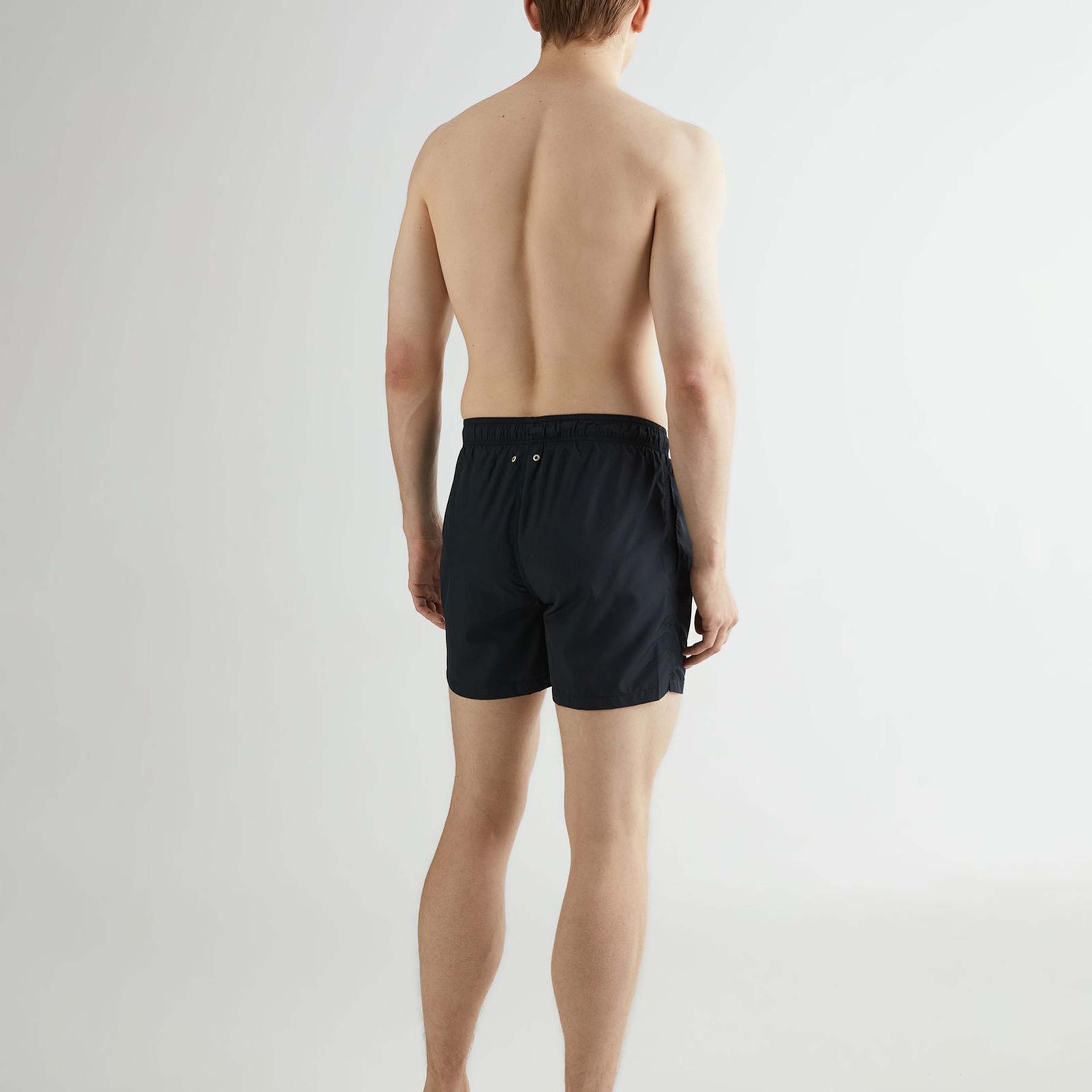 GANT Erkek Siyah Regular Fit Logolu Mayo Şort