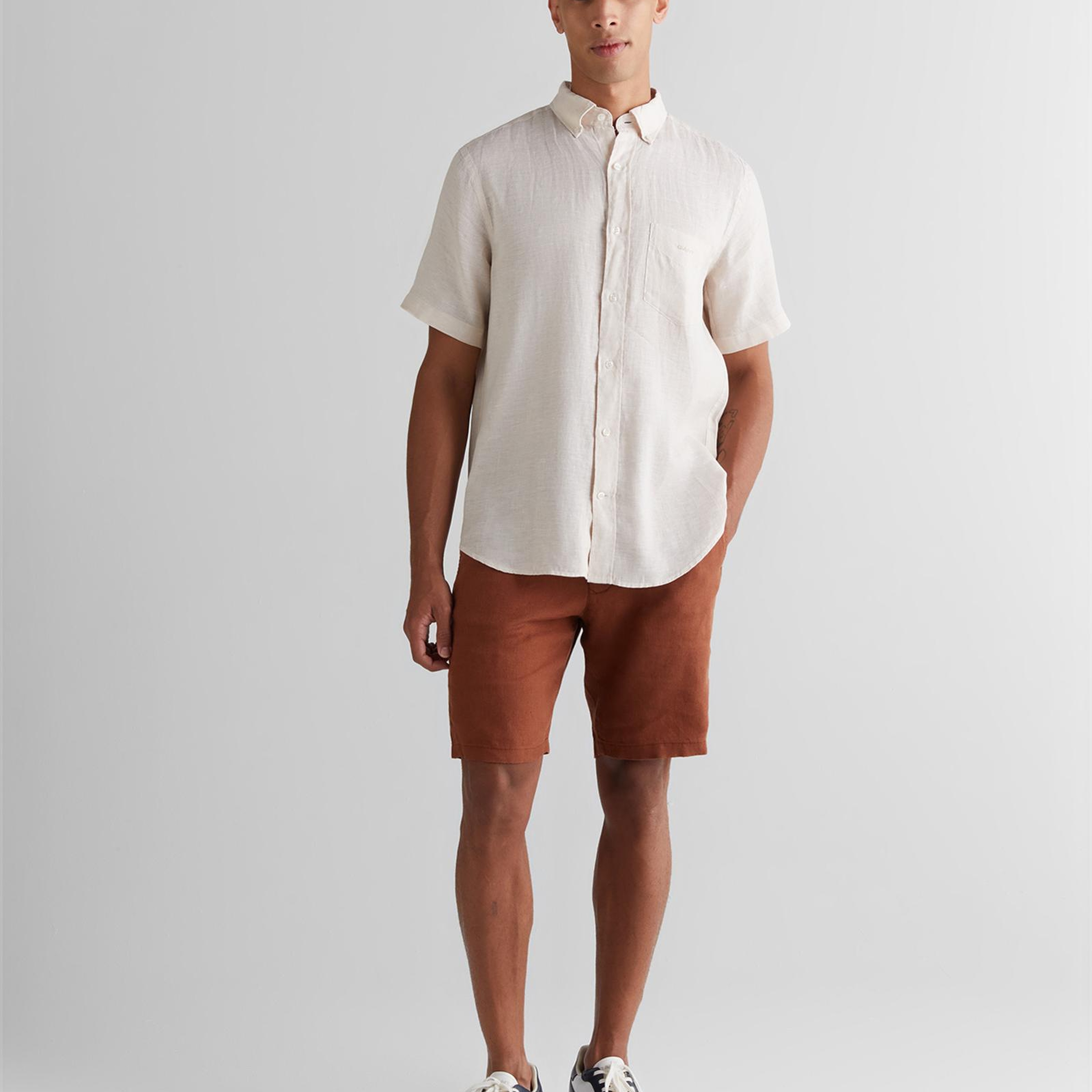 GANT Erkek Bej Regular Fit Klasik Yaka Keten Gömlek