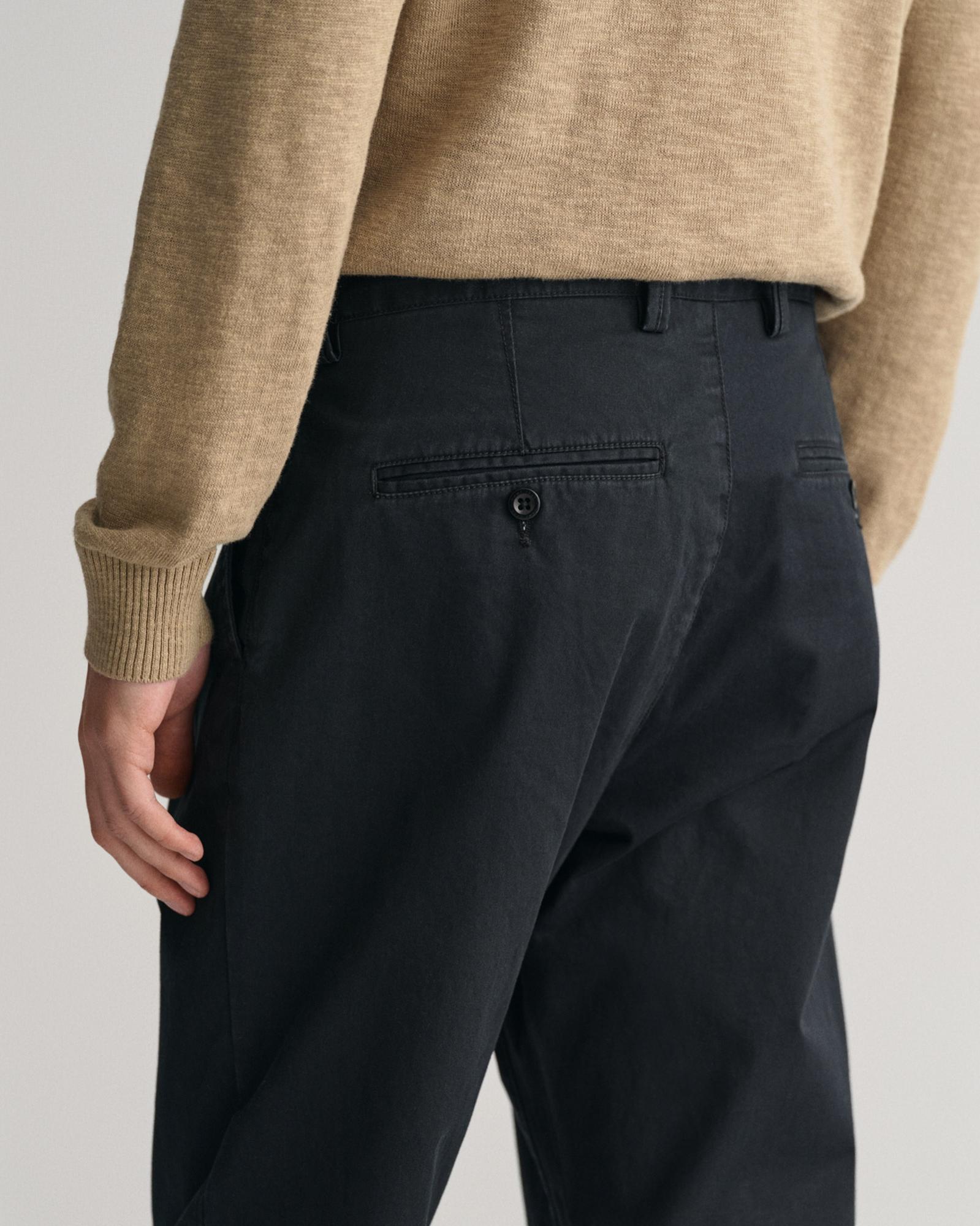 GANT Erkek Siyah Regular Fit Chino Pantolon