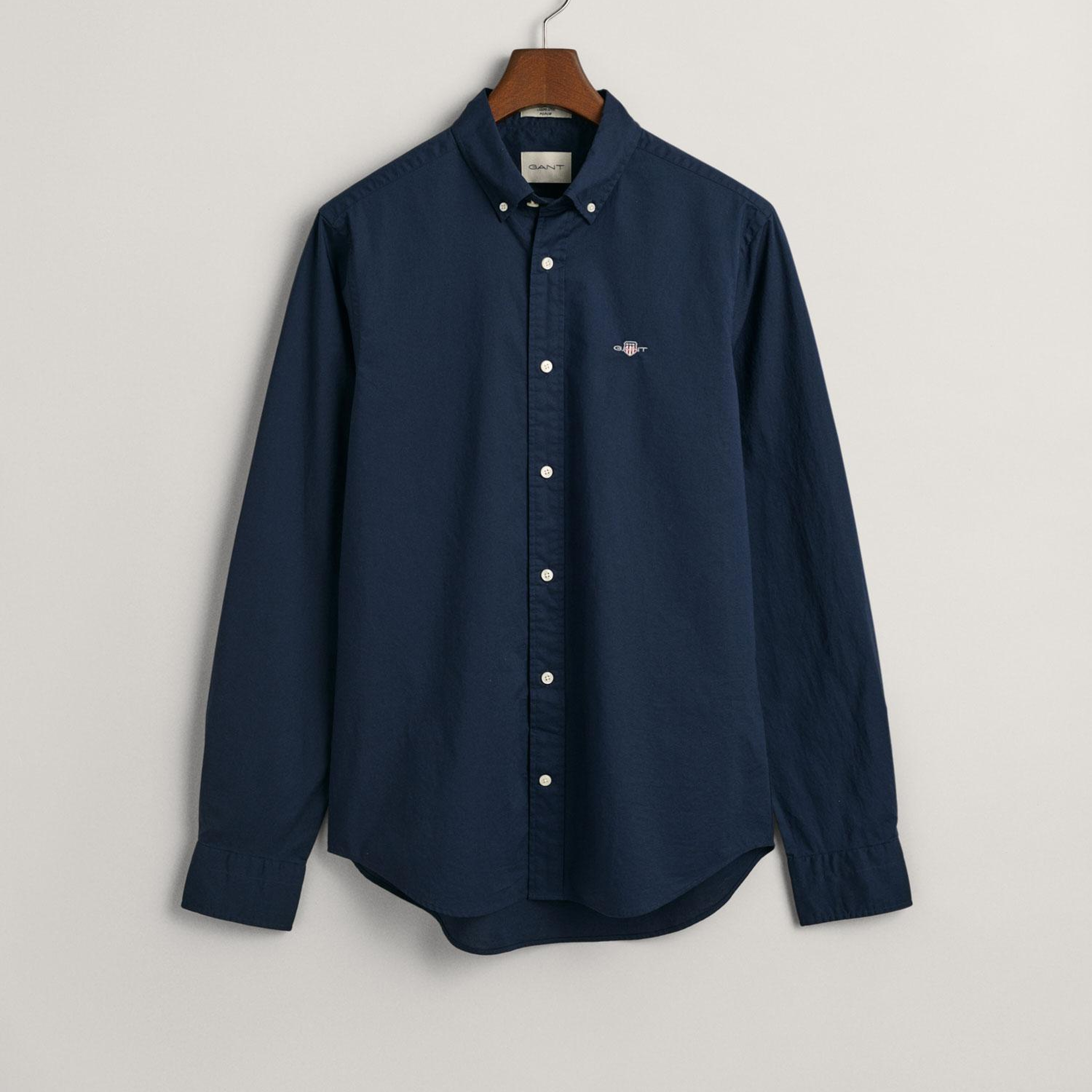 GANT Erkek Lacivert Slim Fit Düğmeli Yaka Broadcloth Gömlek