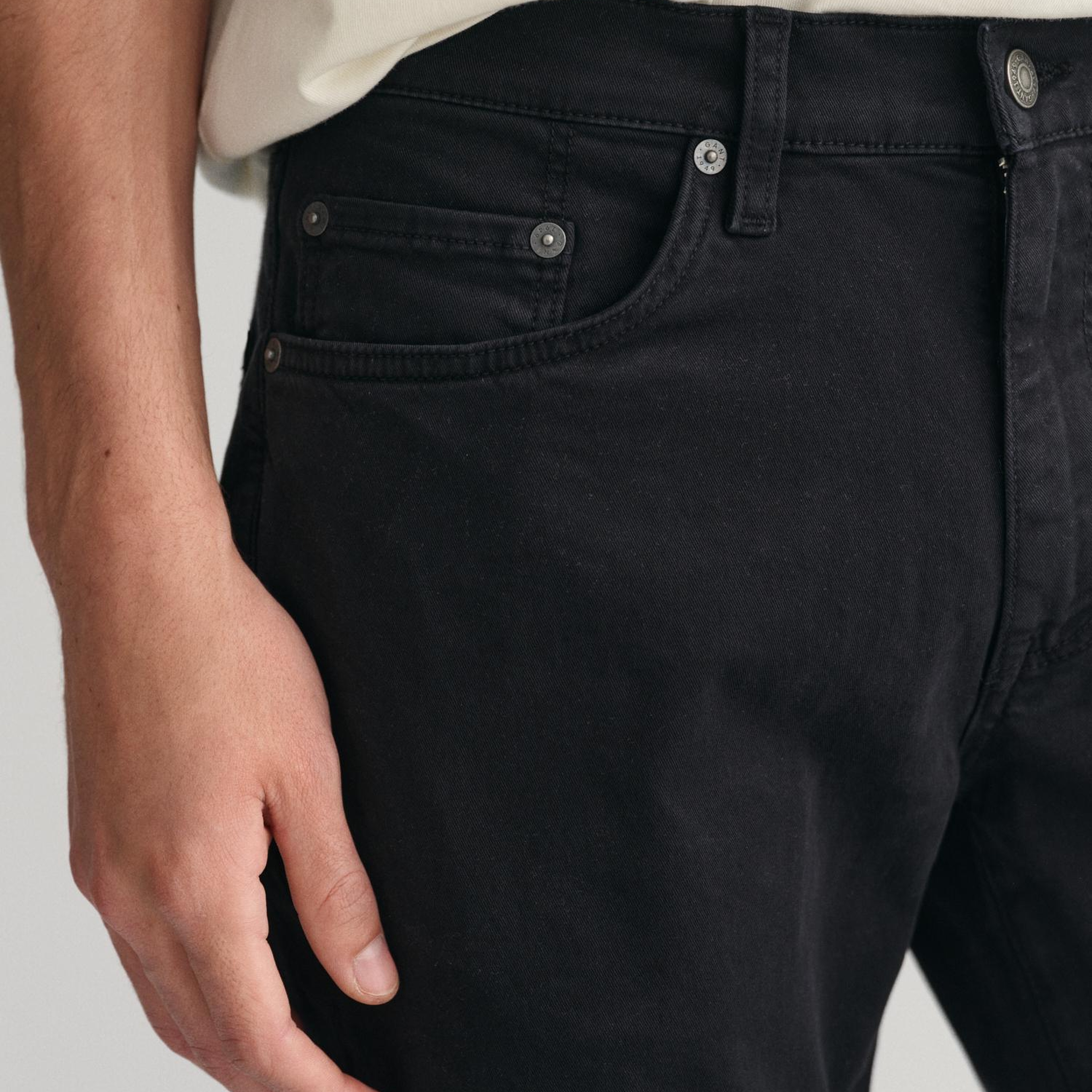 GANT Erkek Siyah Slim Fit Jean