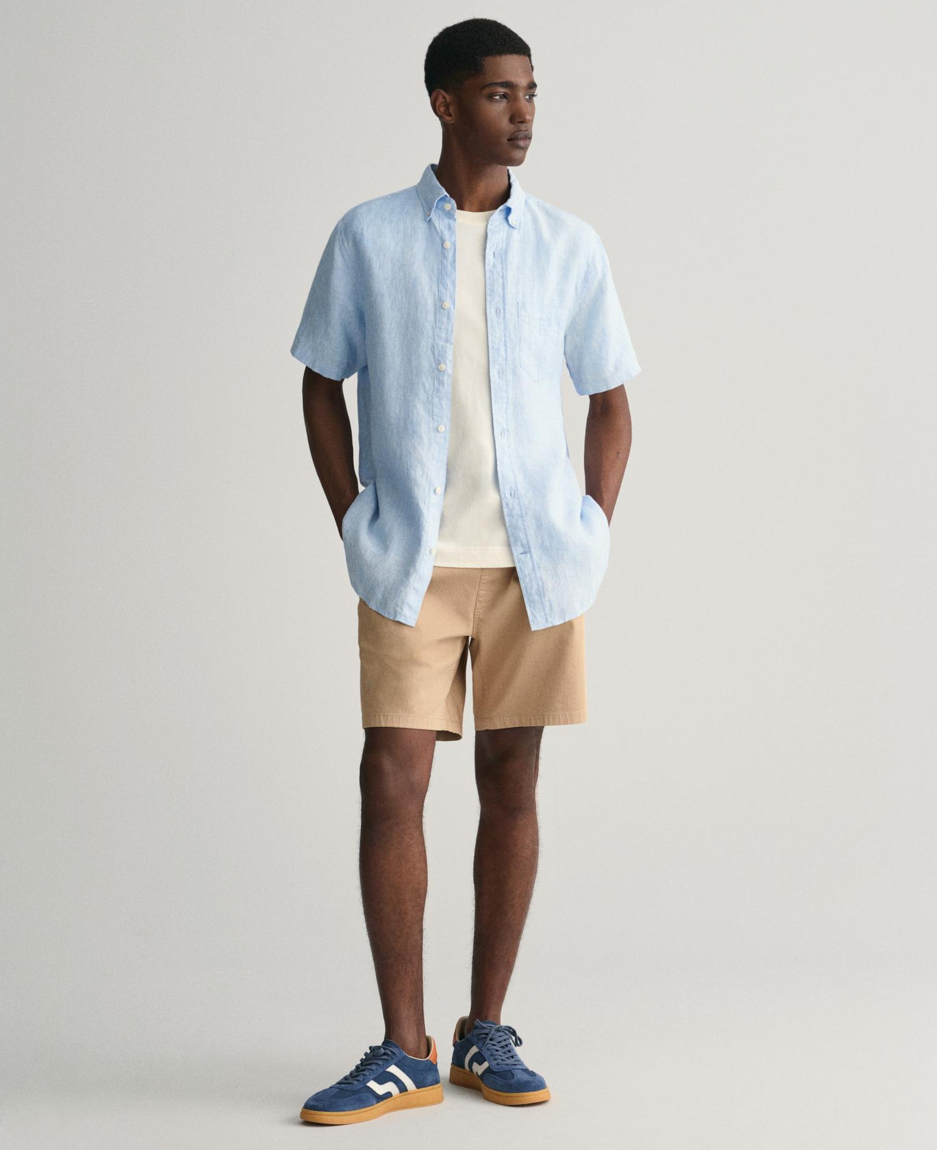 Gant Erkek Mavi Regular Fit Düğmeli Yaka Keten Gömlek