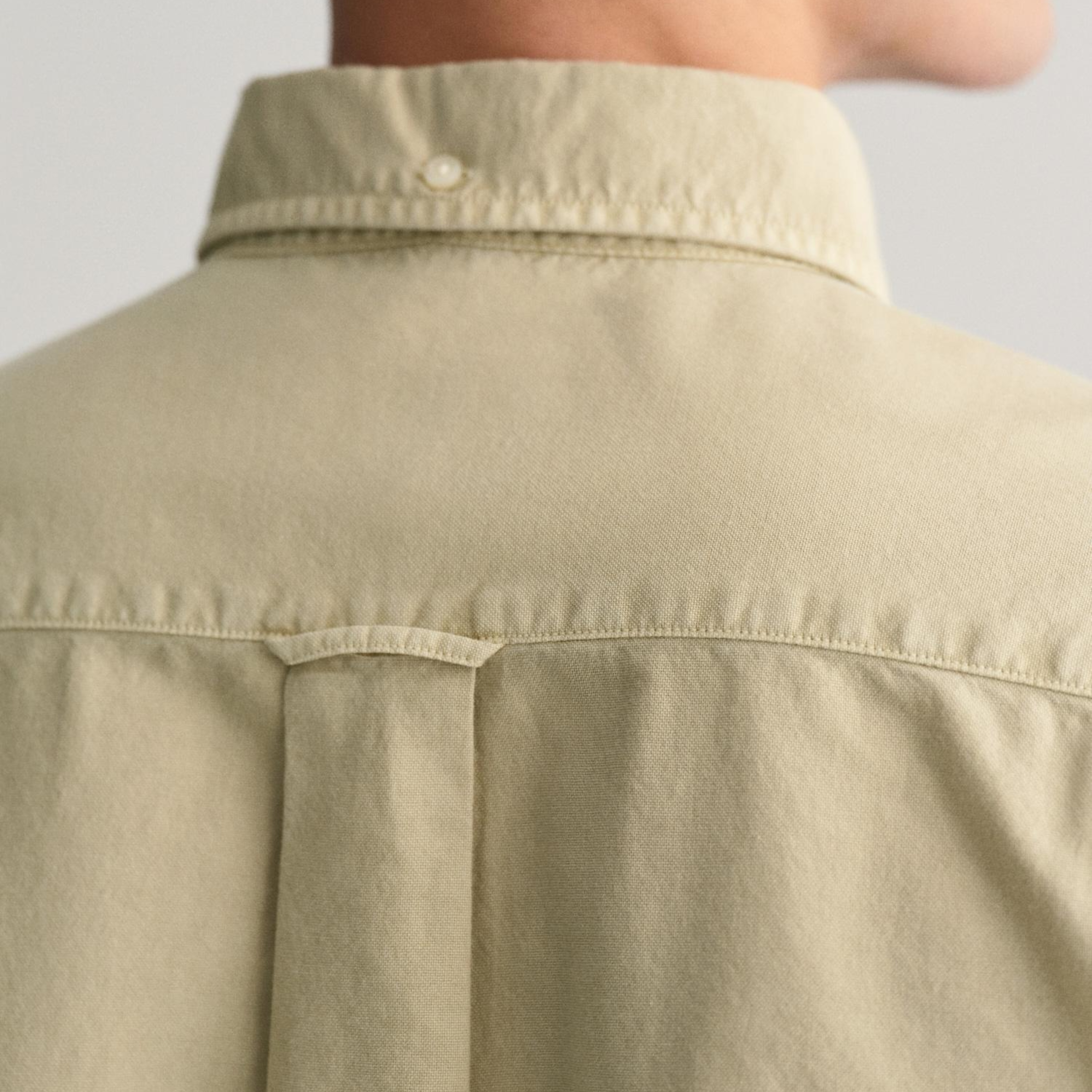 GANT Erkek Bej Regular Fit Düğmeli Yaka Oxford Gömlek