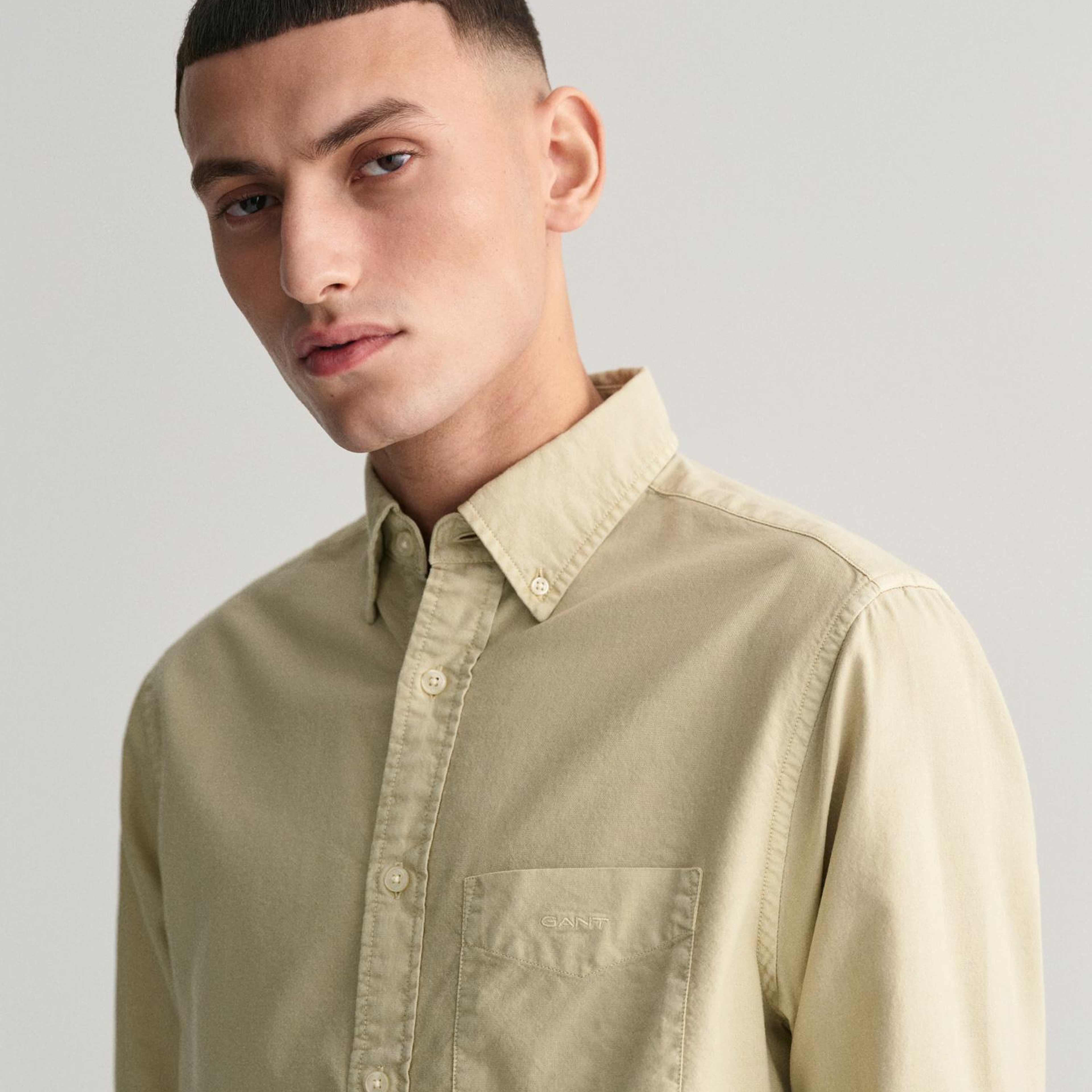 GANT Erkek Bej Regular Fit Düğmeli Yaka Oxford Gömlek
