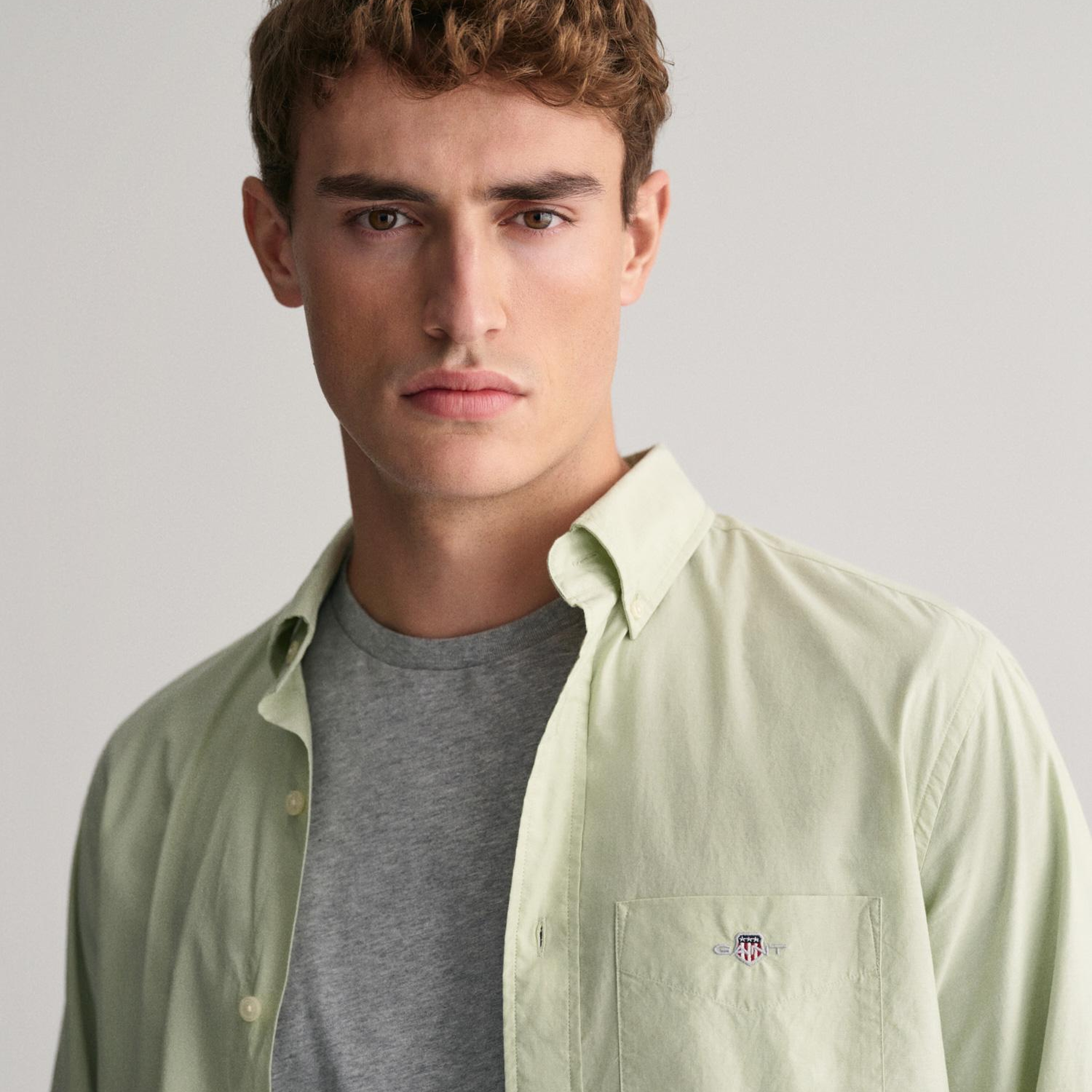 GANT Erkek Yeşil Regular Fit Düğmeli Yaka Poplin Gömlek