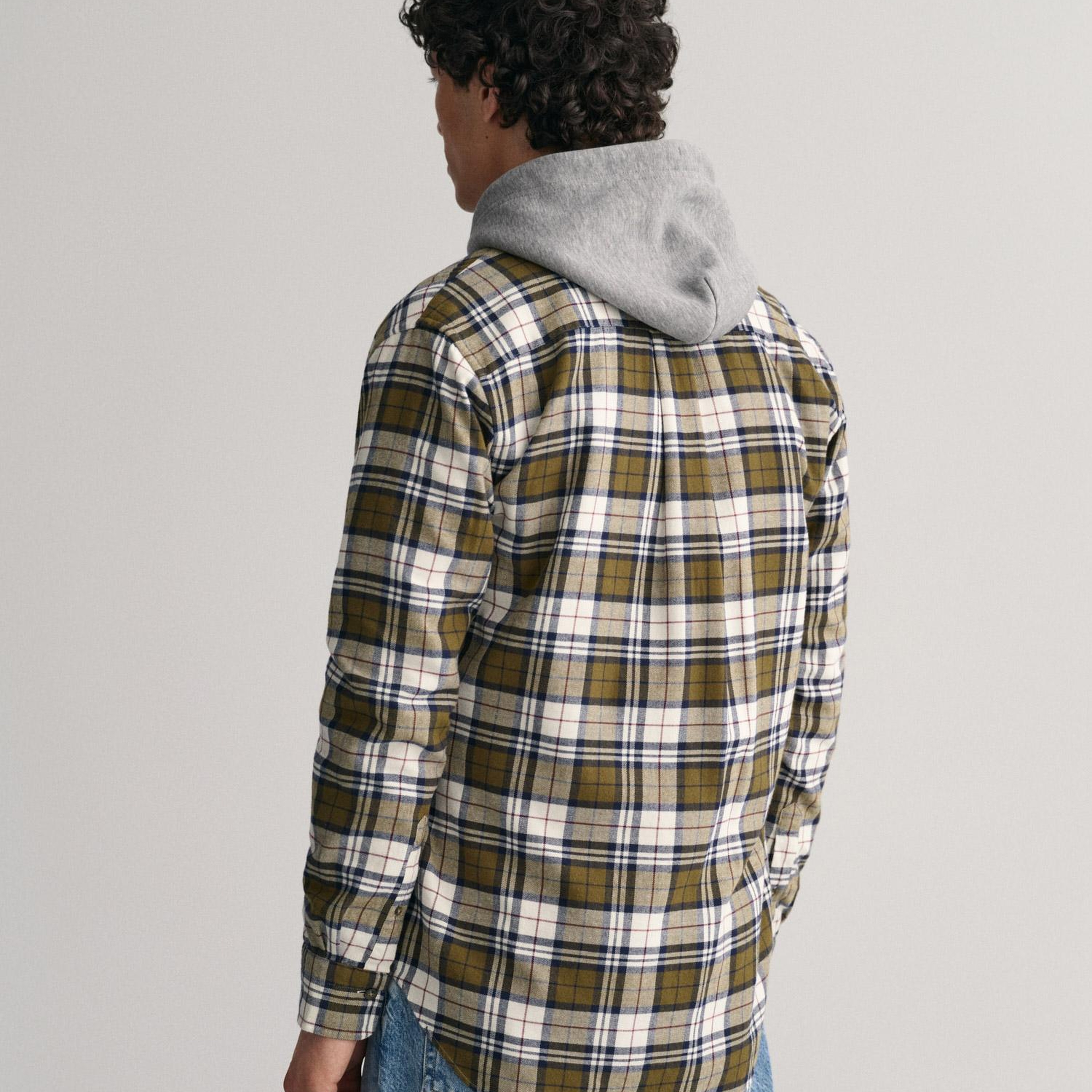 GANT Erkek Yeşil Regular Fit Düğmeli Yaka Kareli Gömlek