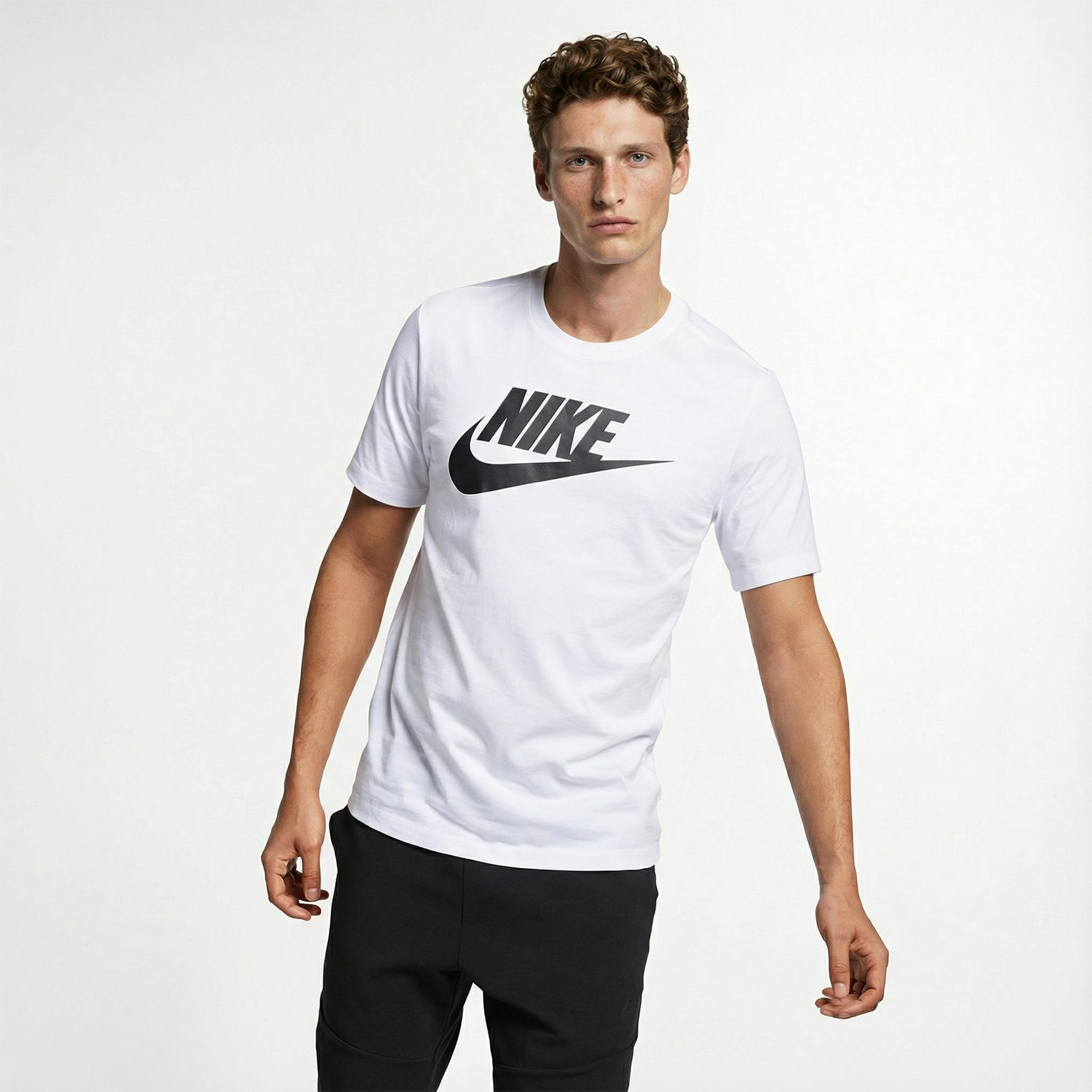 Nike Sportswear Icon Futura Erkek Beyaz T-Shirt