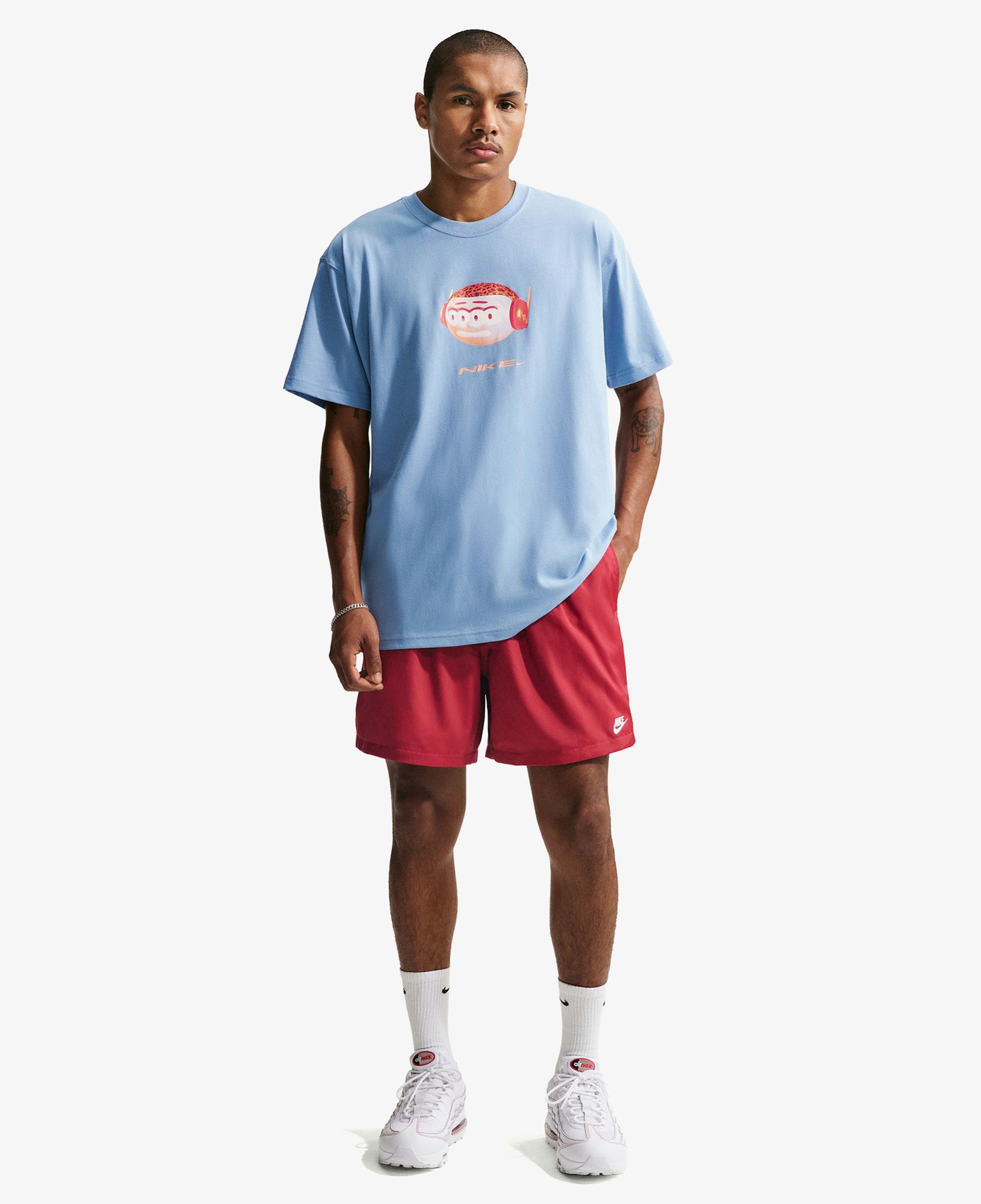 Nike Club Flow Erkek Kırmızı Şort