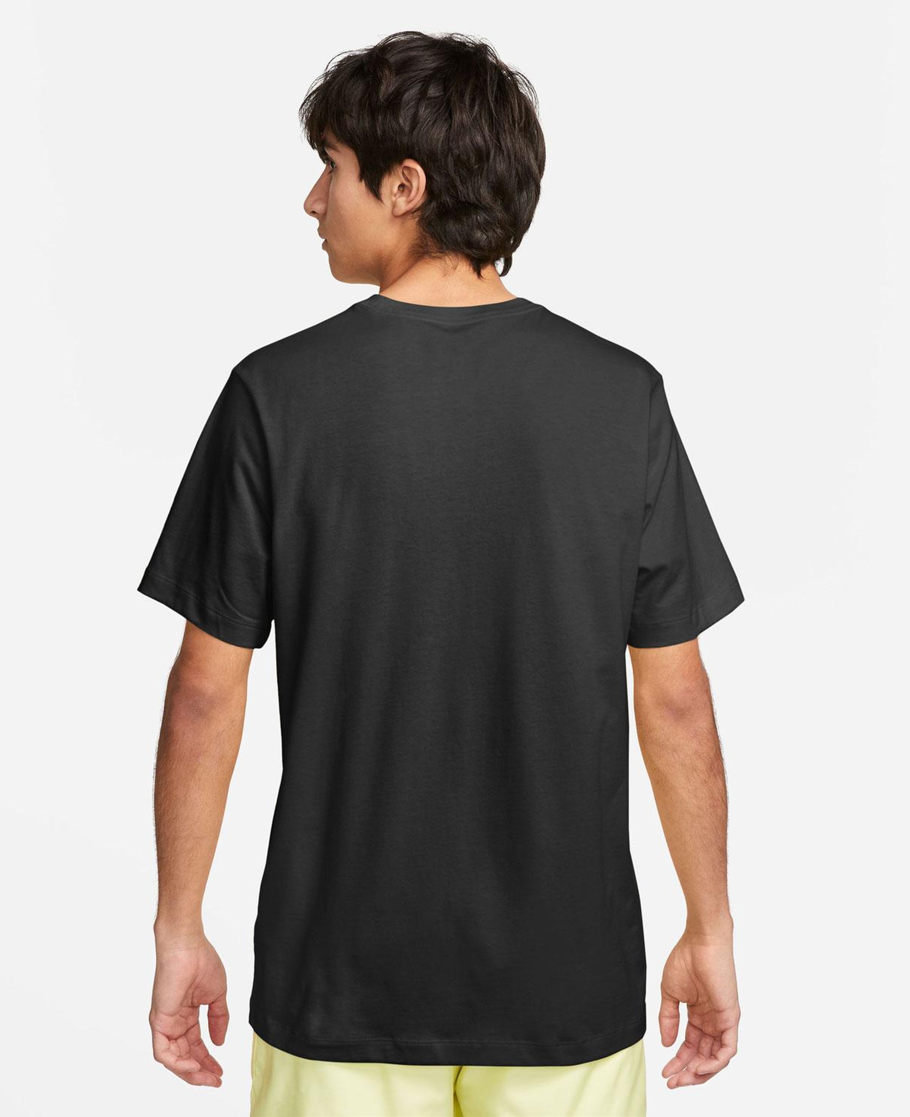 Nike Sportswear Club Erkek Siyah T-Shirt