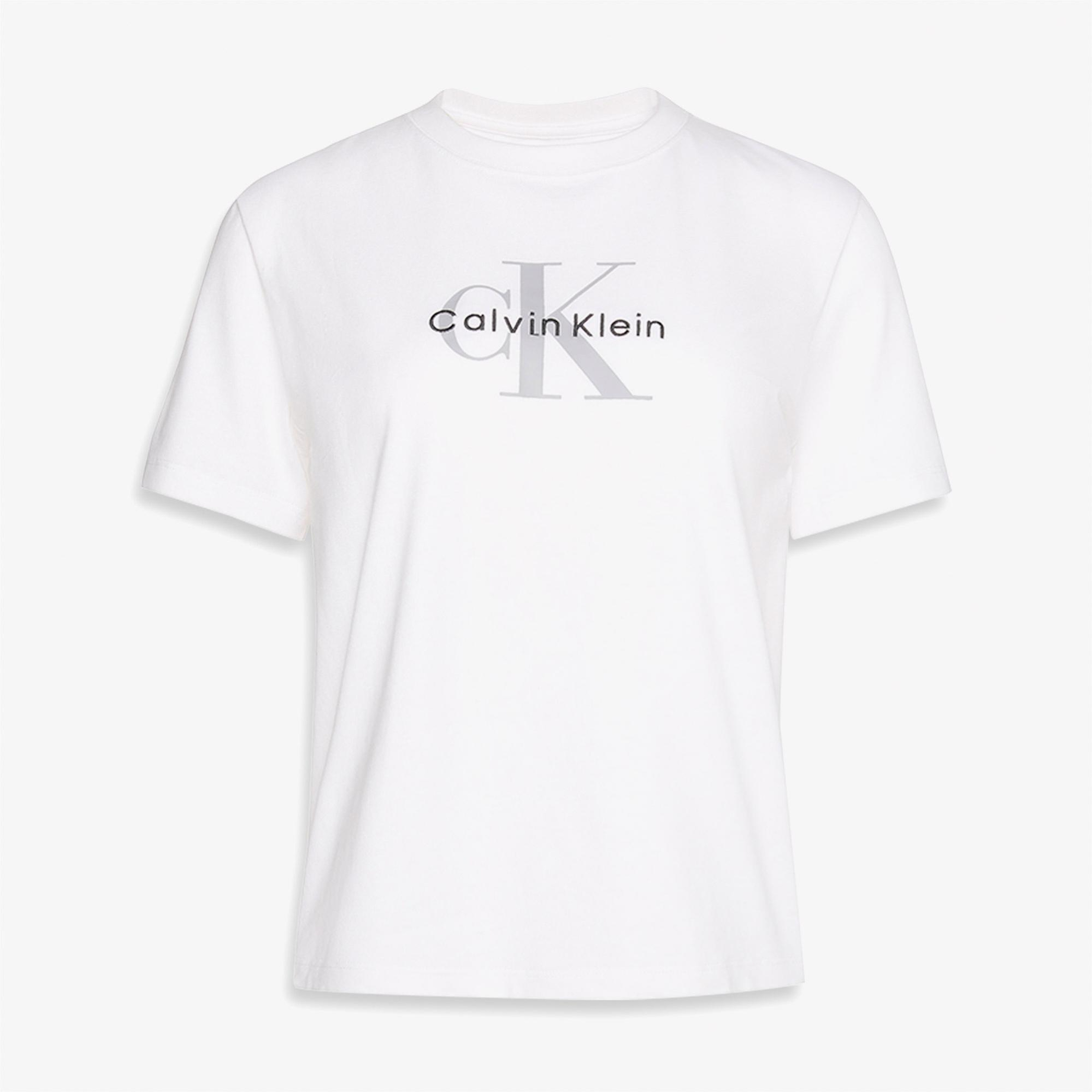 Calvin Klein Hero Classic Monologo Kadın Beyaz T-Shirt