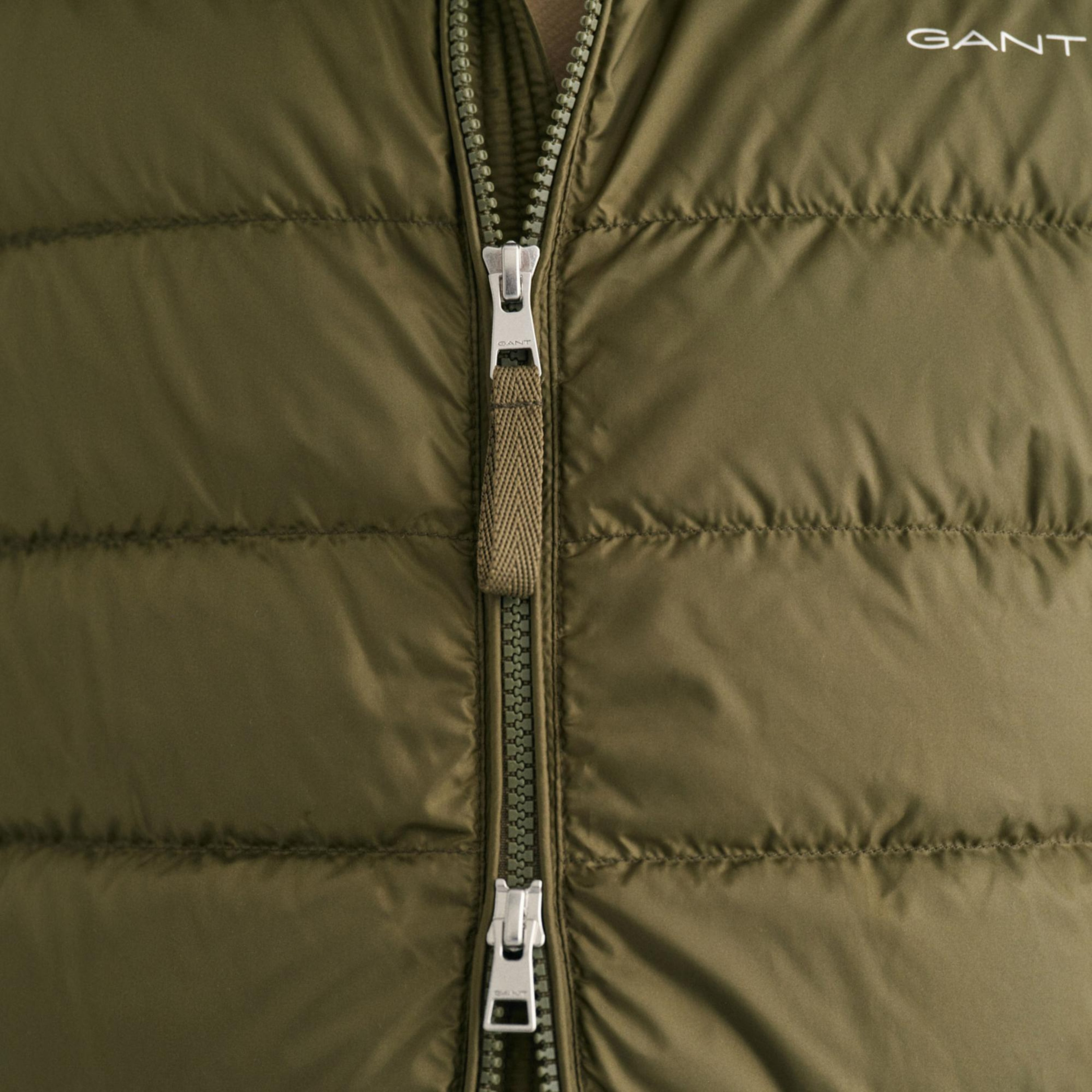 GANT Erkek Yeşil Regular Fit Dik Yaka Kapitone Yelek
