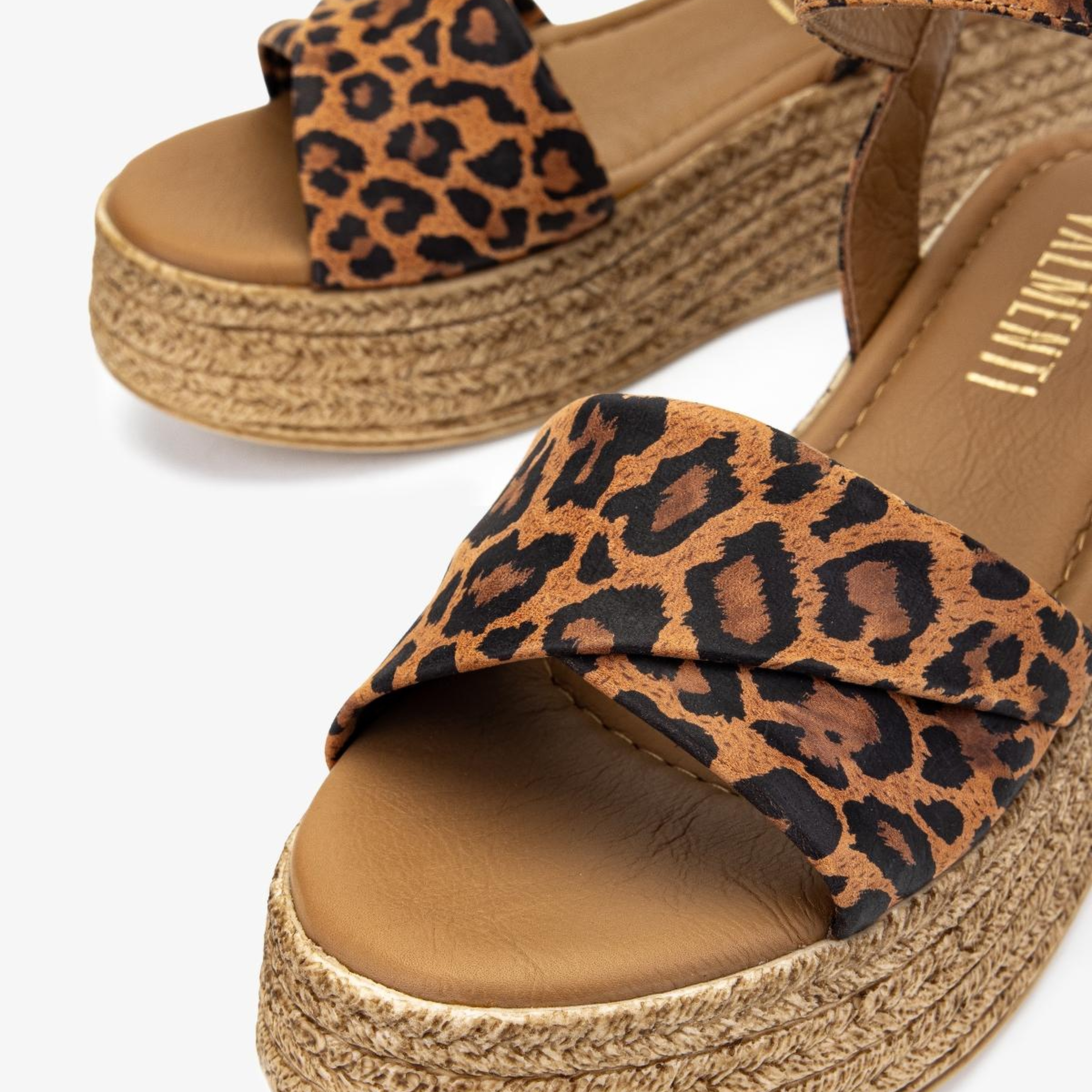 Valmenti Kadın Hakiki Deri Taba Leopar Sandalet