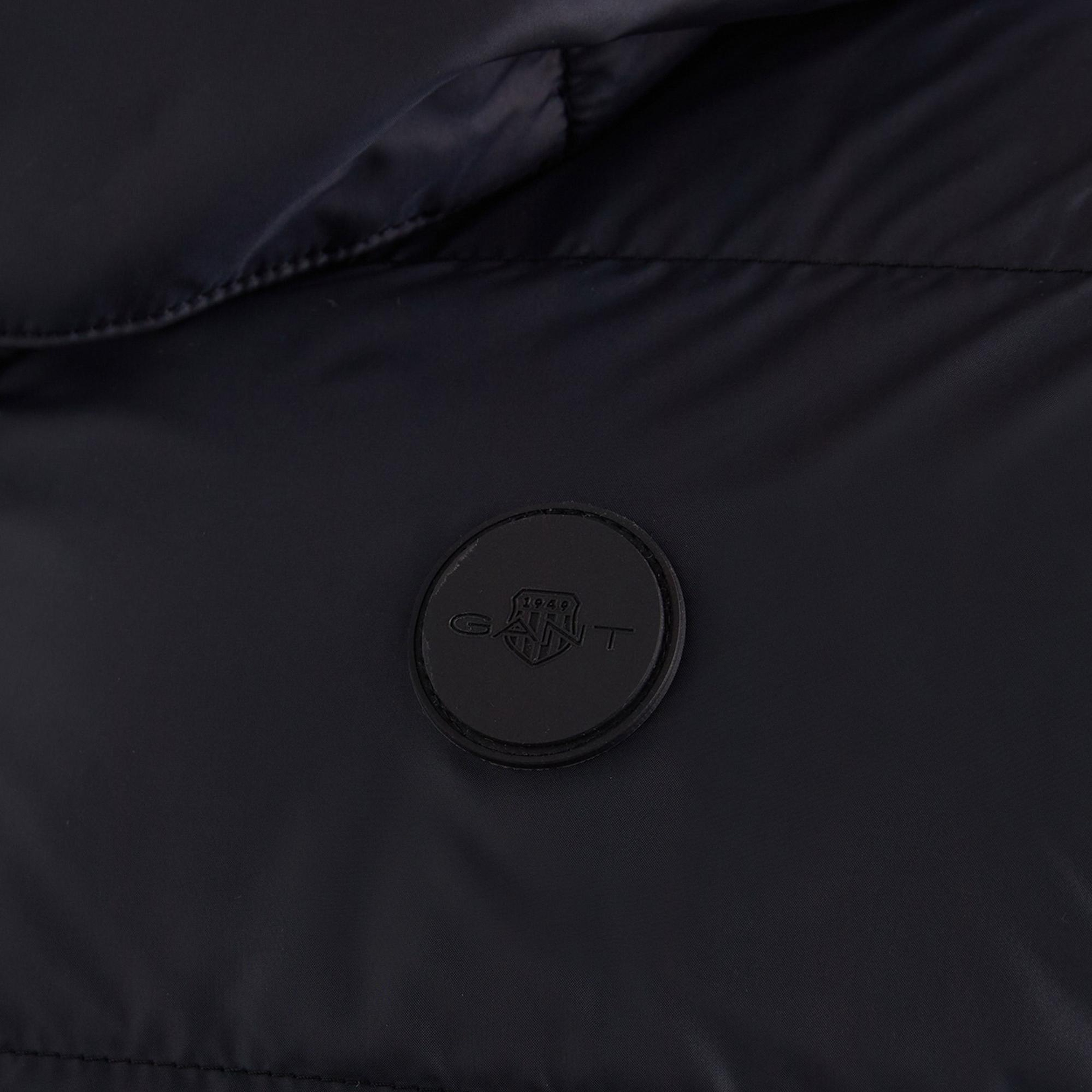 GANT Erkek Siyah Regular Fit Kapüşonlu Yelek
