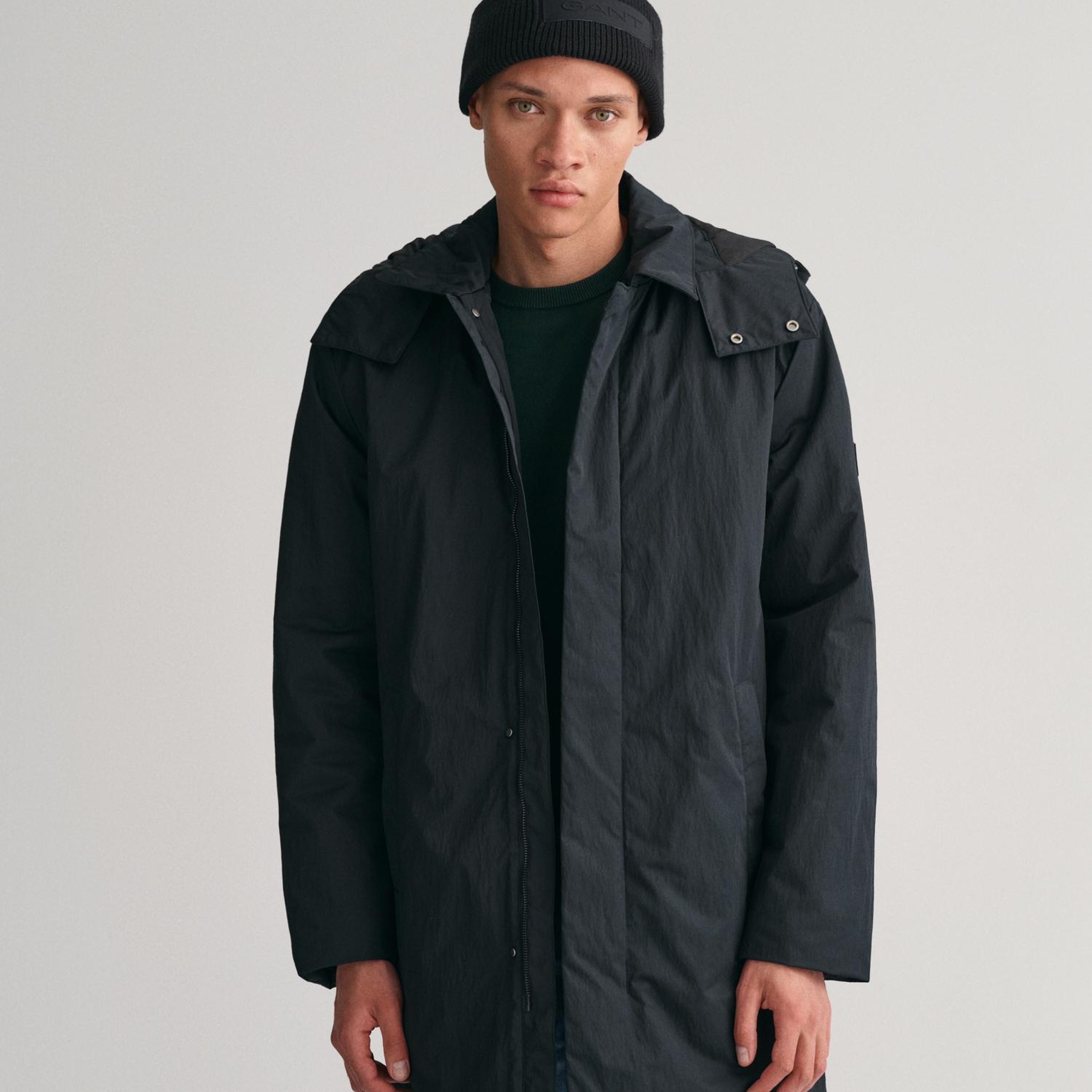 GANT Erkek Siyah Kapüşonlu Mont