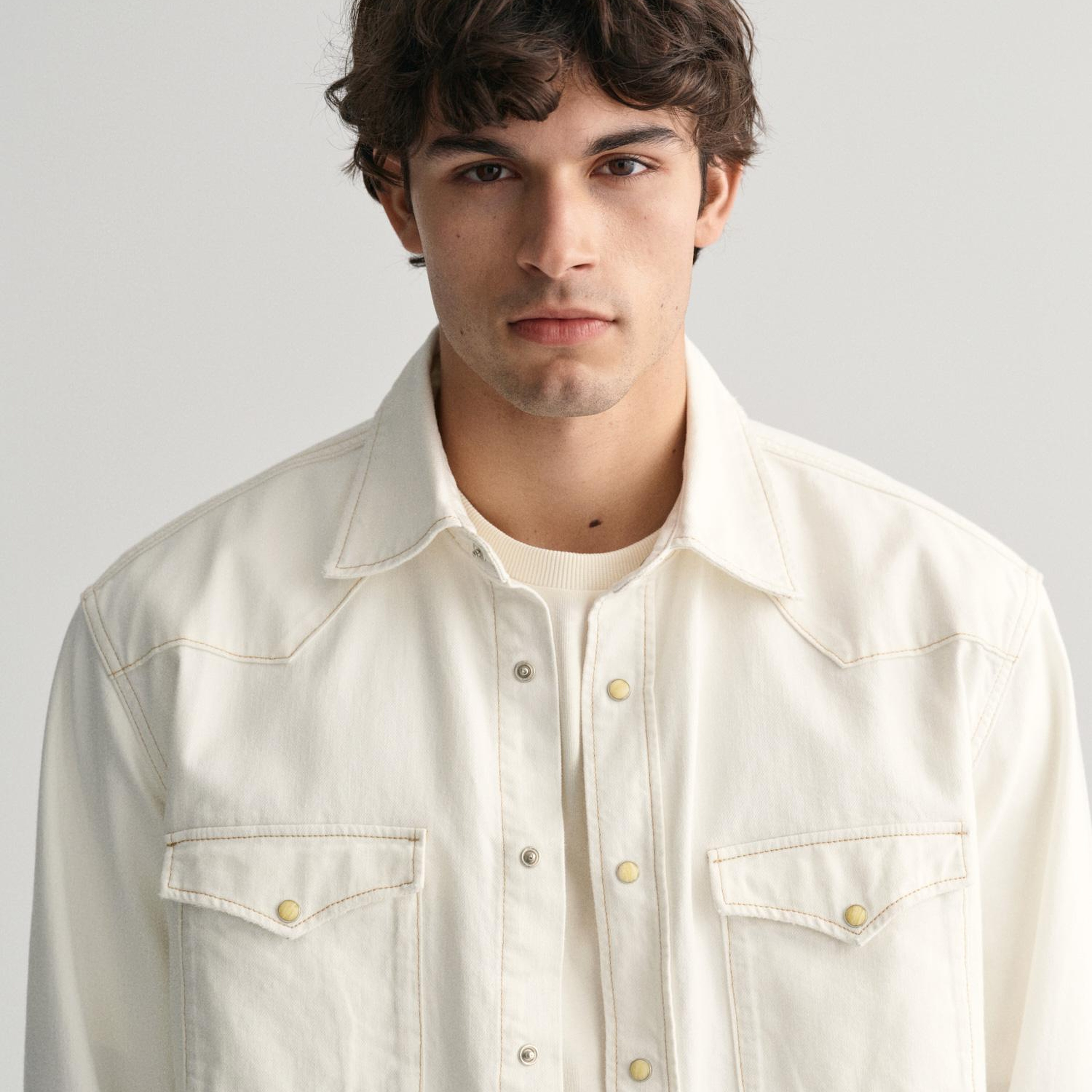 GANT Erkek Bej Relaxed Fit Klasik Yaka Gömlek