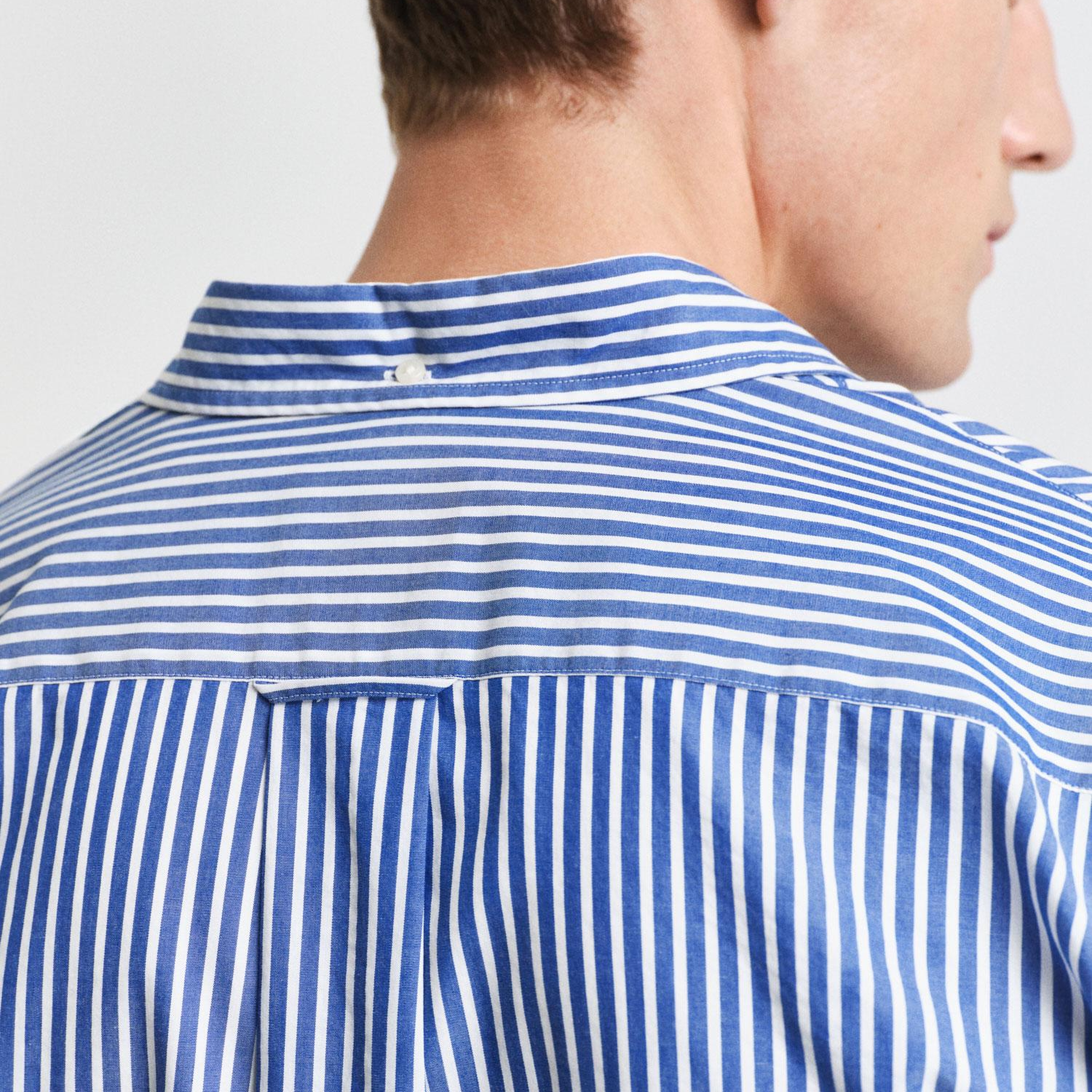 GANT Erkek Mavi Regular Fit Düğmeli Yaka Çizgili Poplin Gömlek