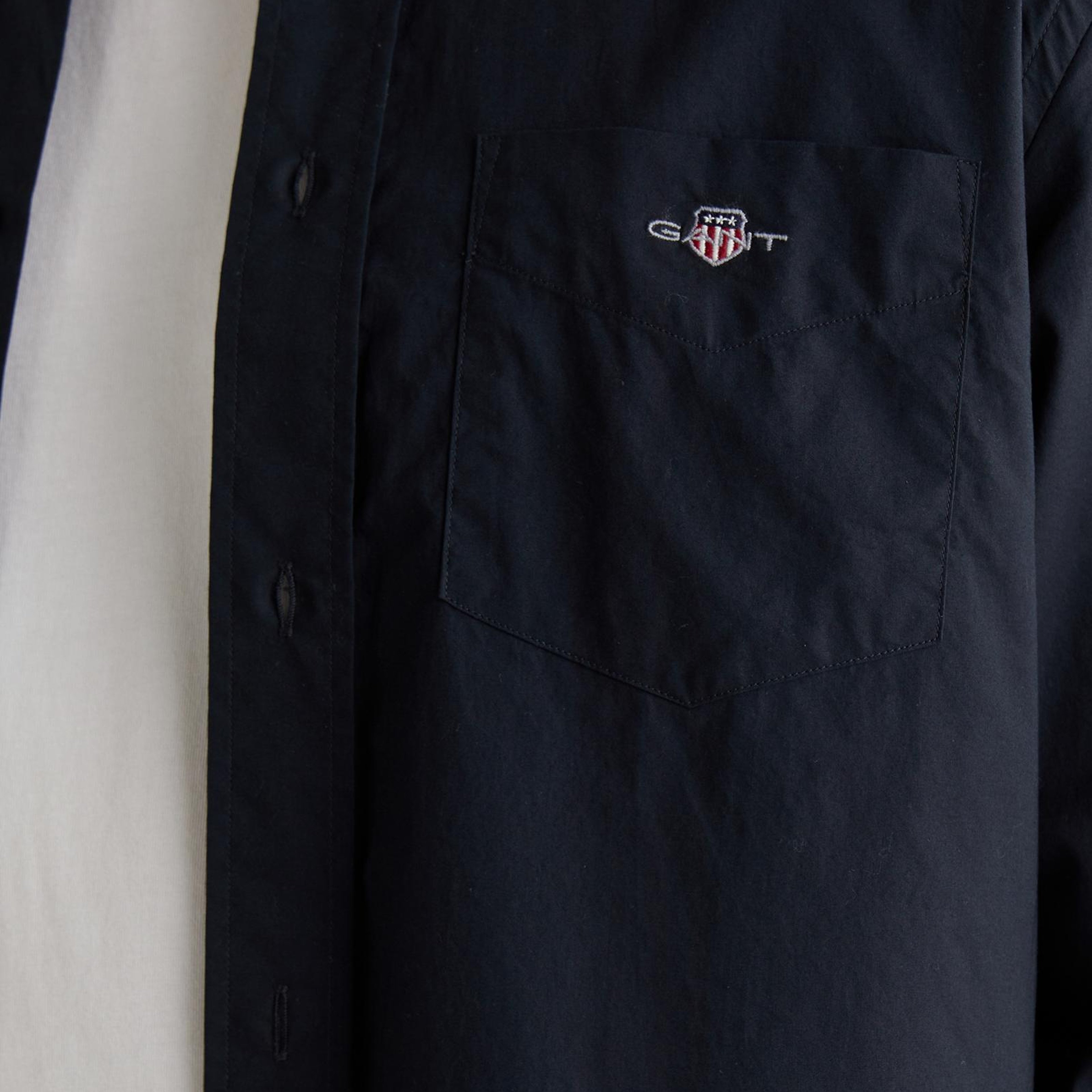 GANT Erkek Siyah Regular Fit Logolu Gömlek