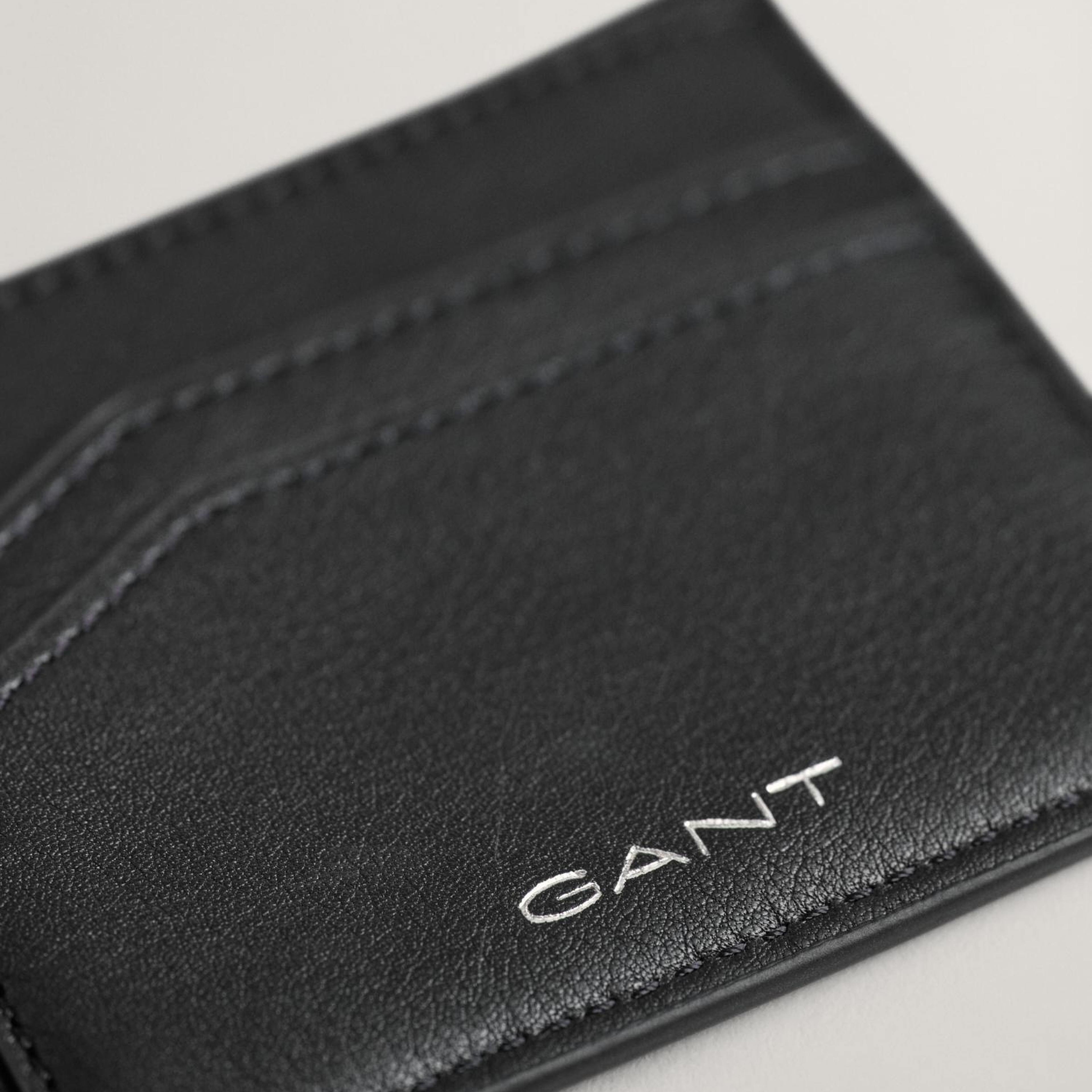 GANT Erkek Siyah Deri Logolu Cüzdan