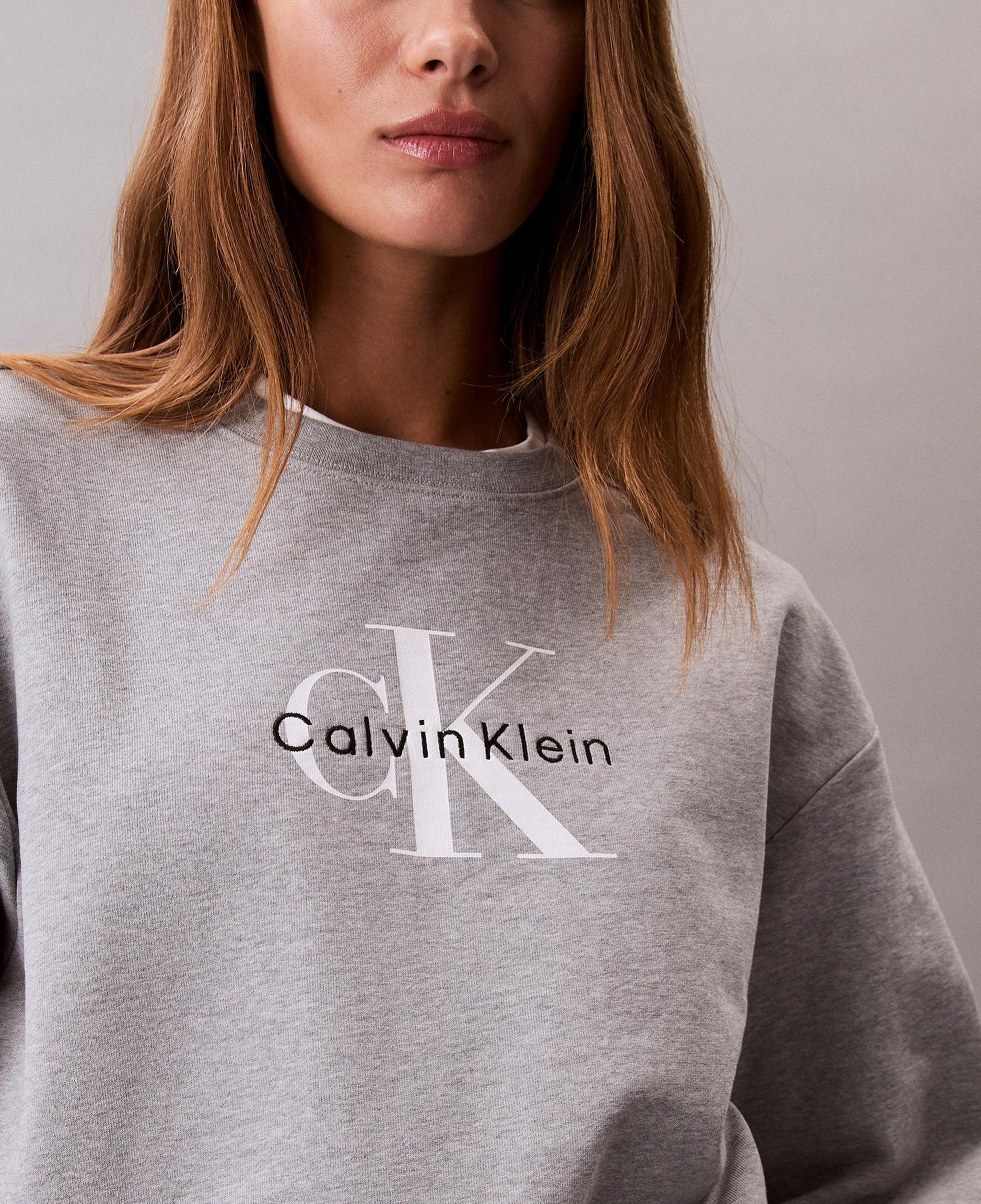 Calvin Klein Monologo French Terry Kadın Gri Sweatshirt