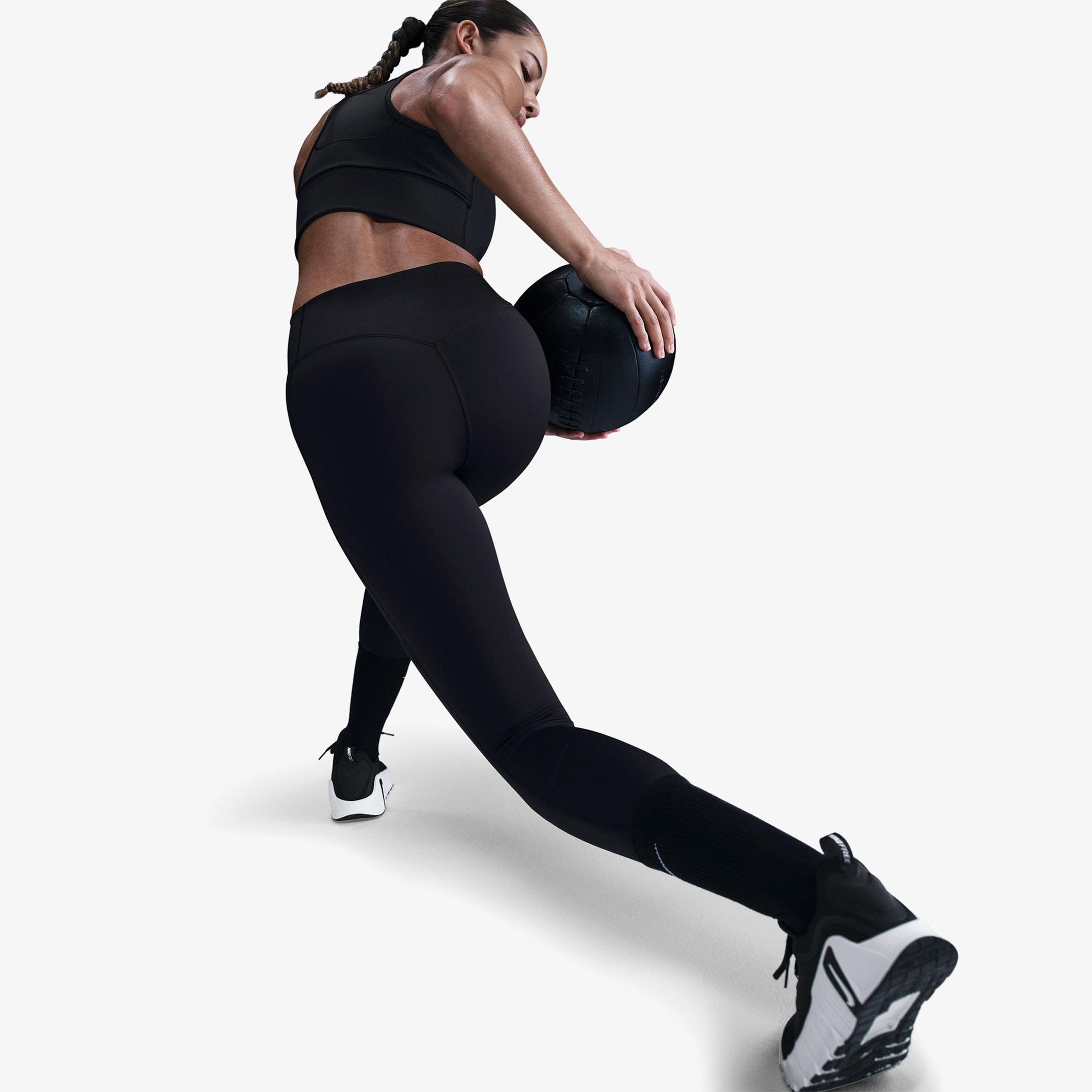 Nike Dri-Fit Universa Kadın Siyah Tayt