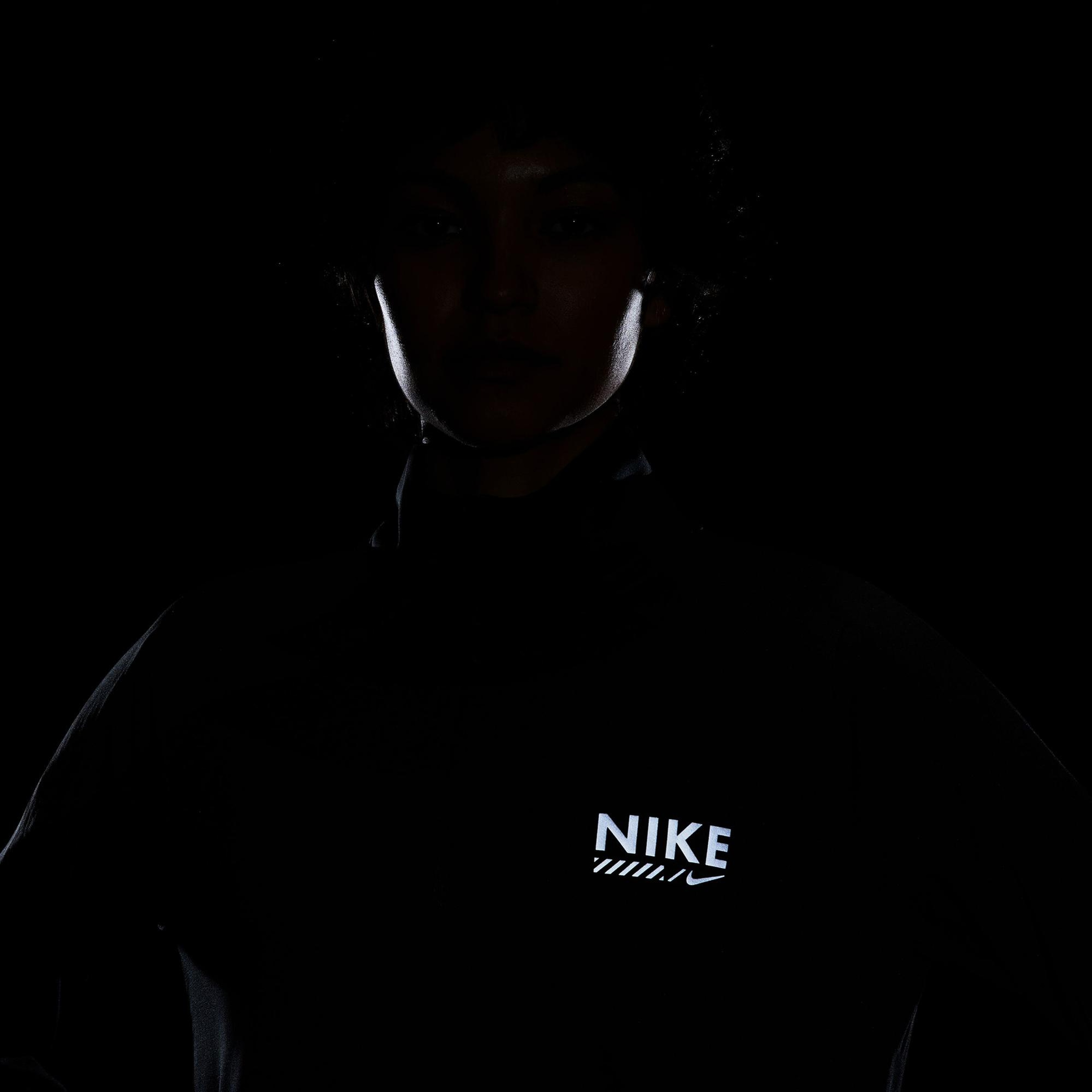 Nike Dri-Fit Pacer Kadın Siyah Uzun Kollu T-Shirt
