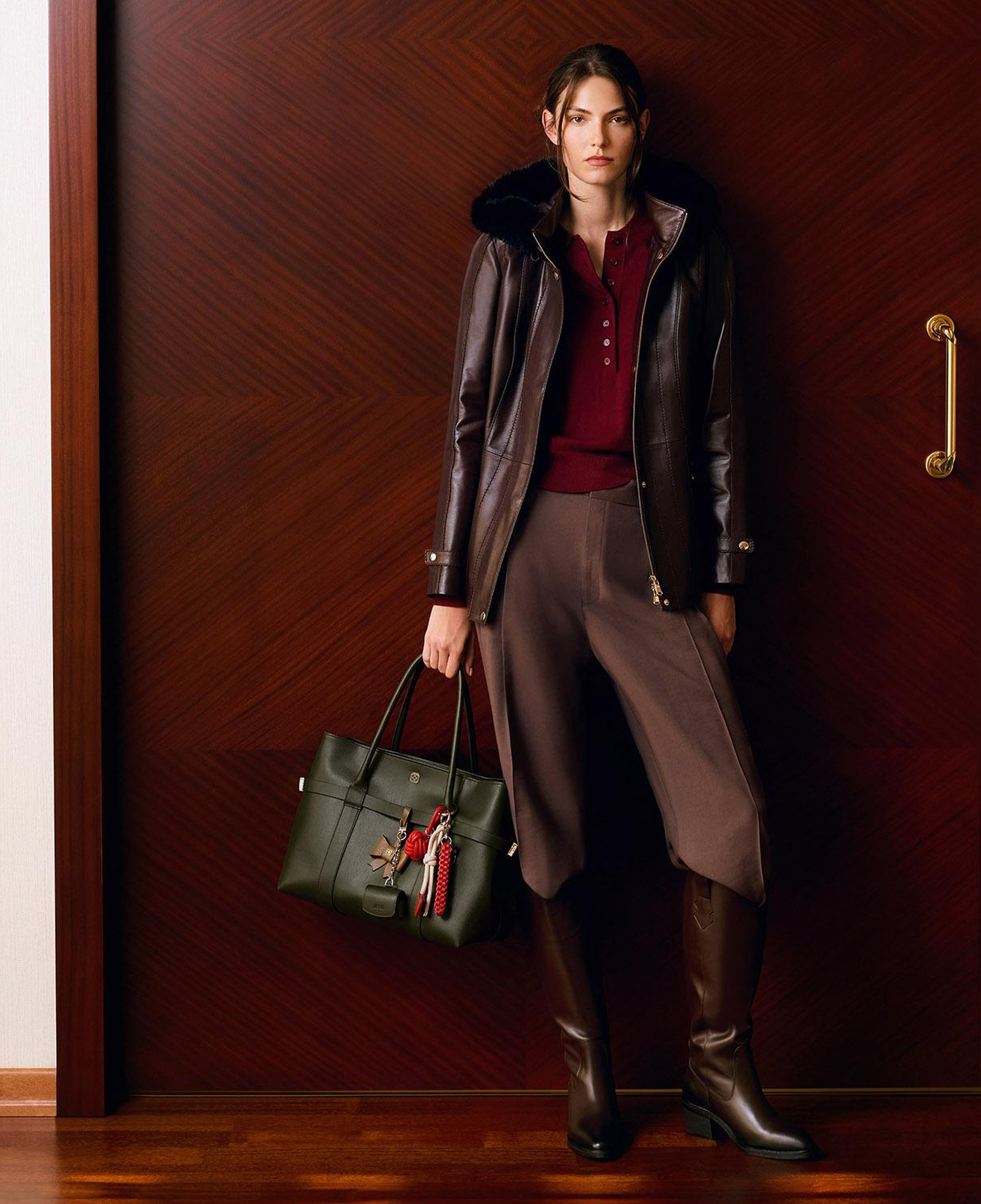 Kadın Bordo Kapüşonlu Deri Mont