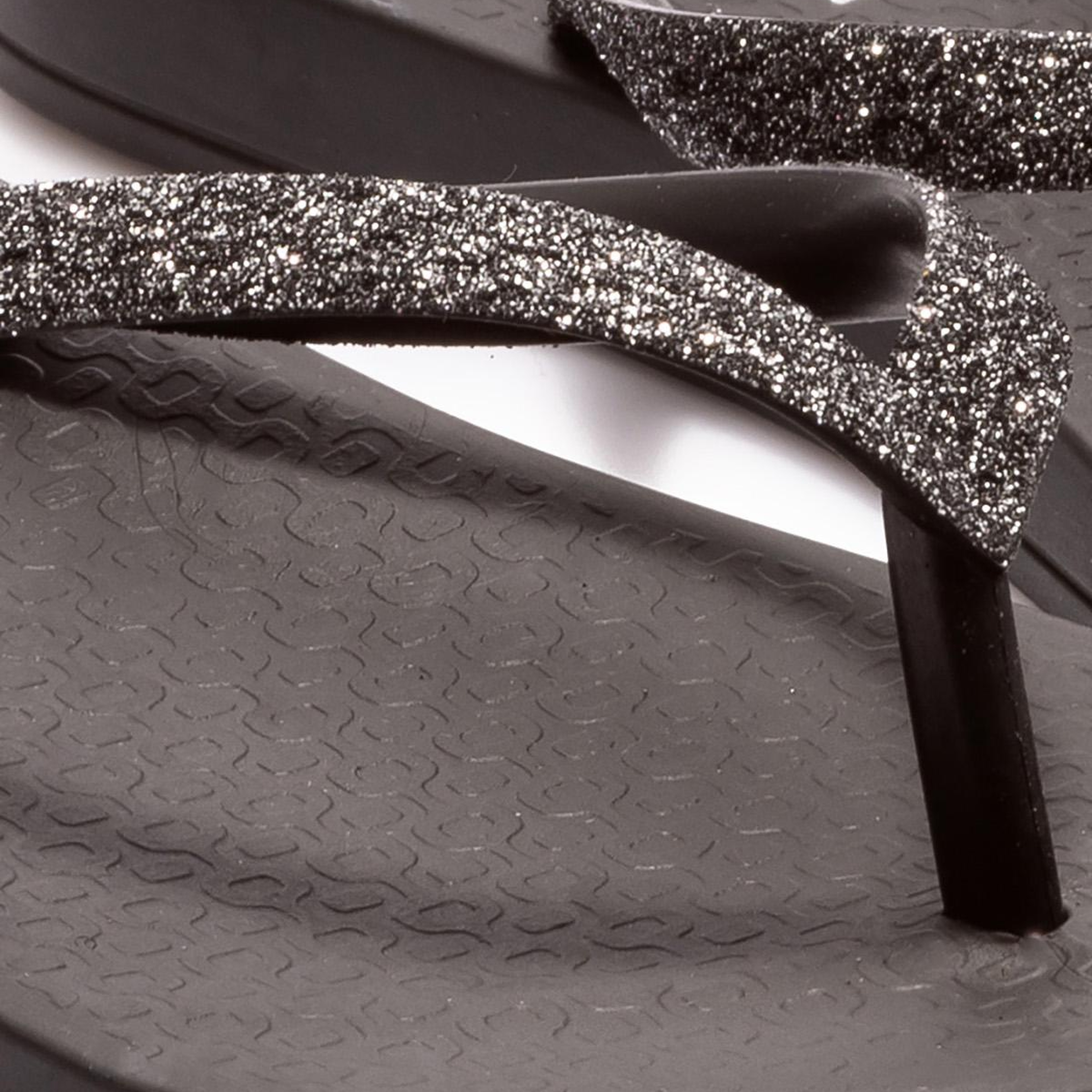 Anat Lolita Çocuk Parmak Arası Terlik Siyah 25/35