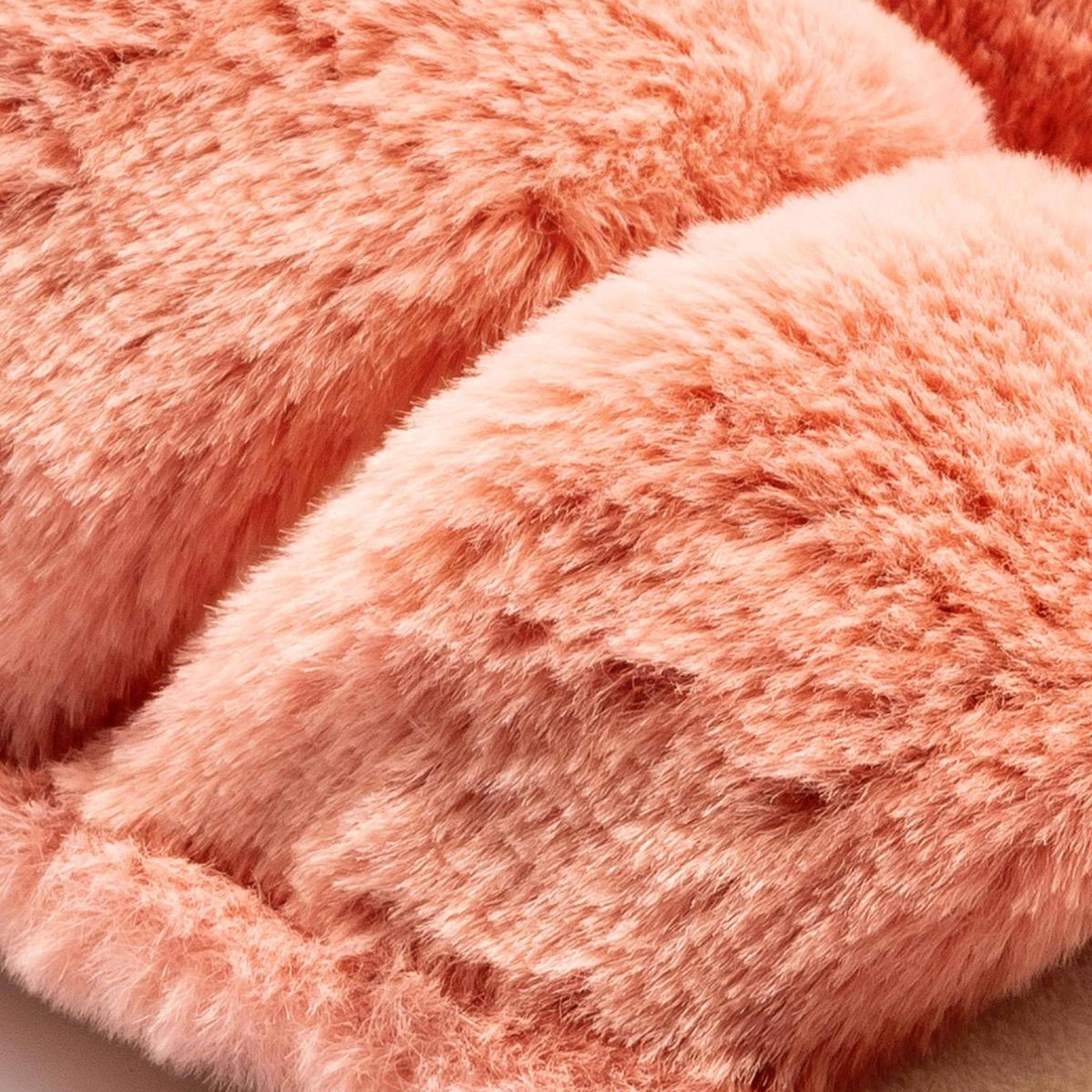 Mona Peluş Kadın Ev Terliği Pembe 36/41