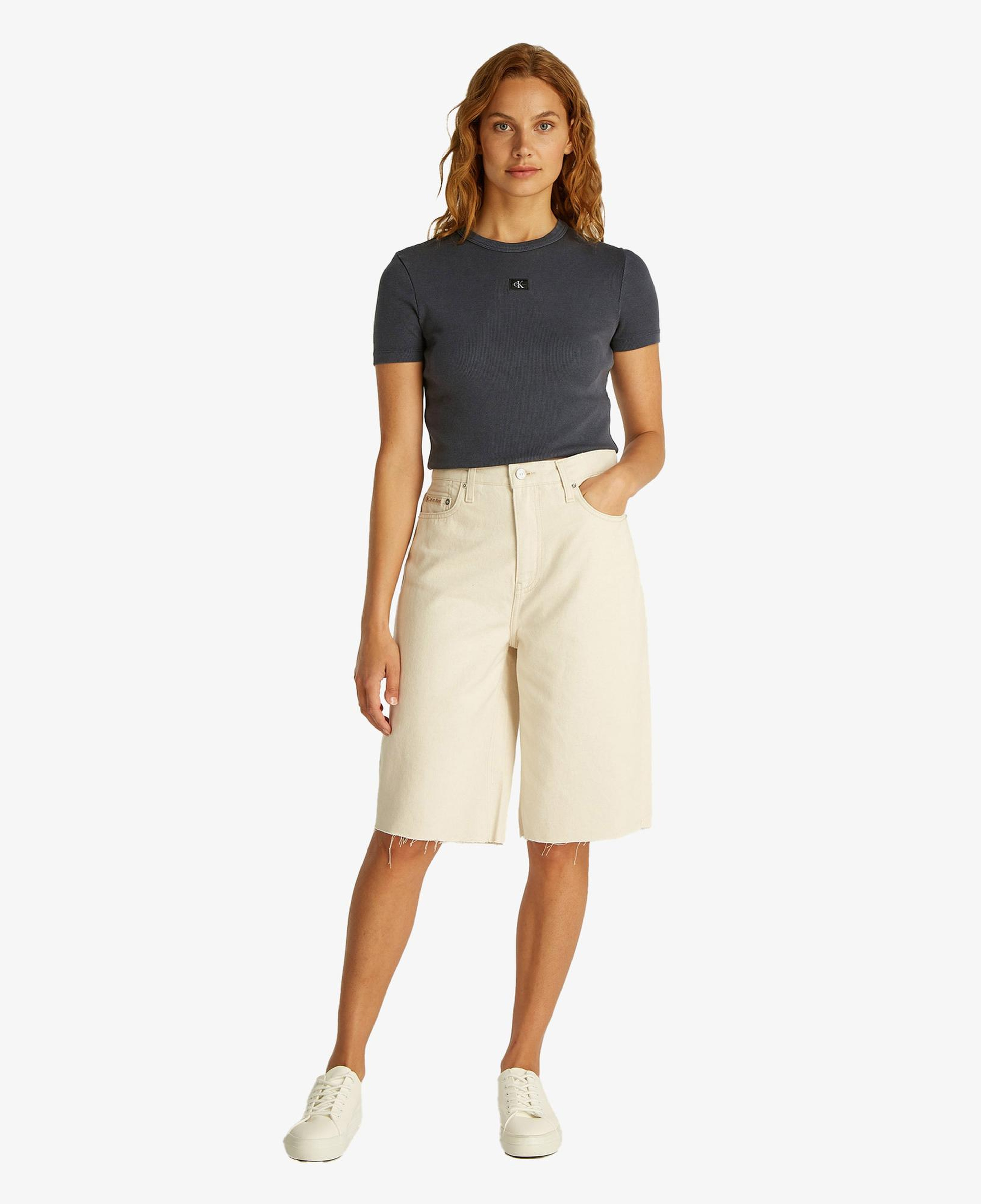 Calvin Klein Kadın Gri T-Shirt