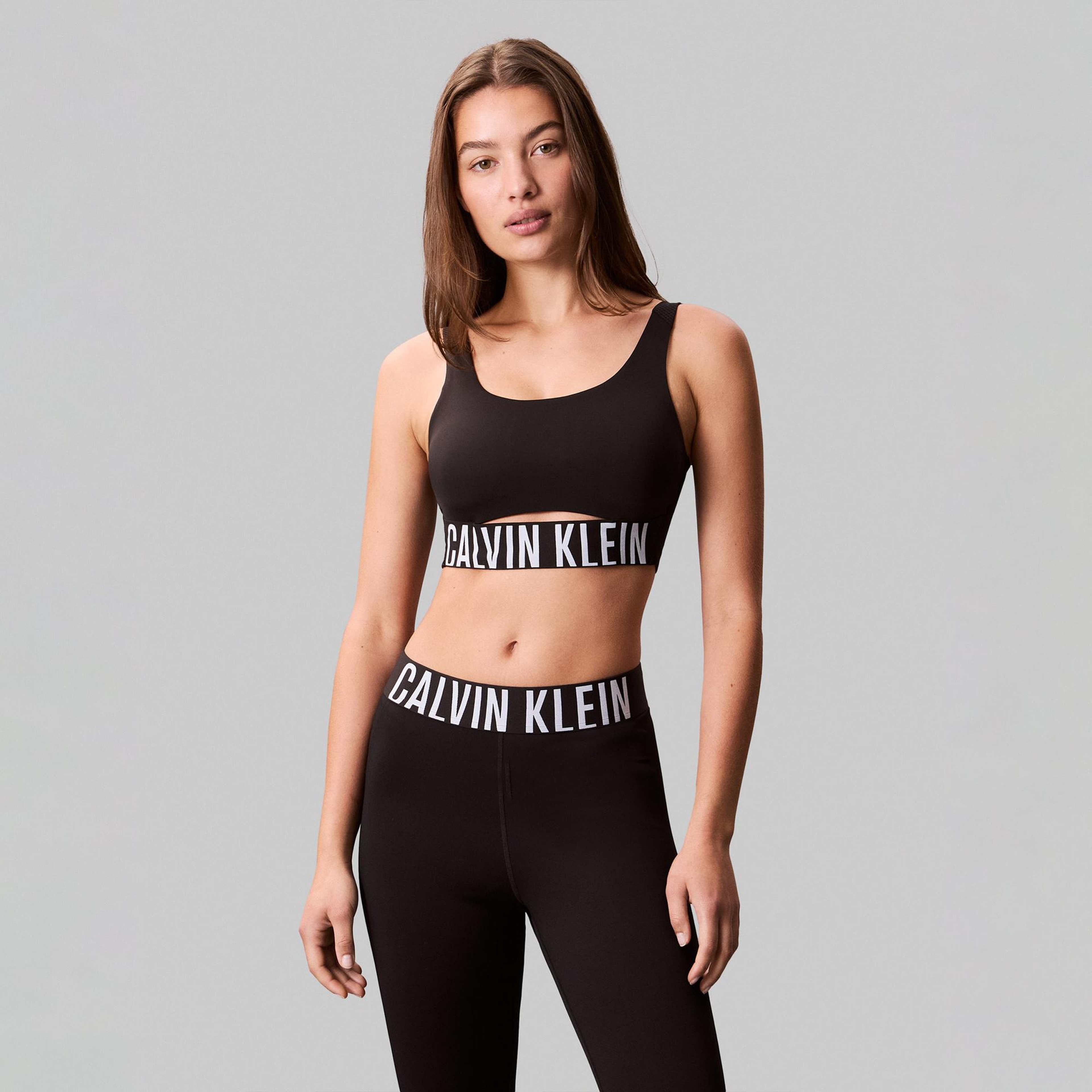 Calvin Klein İntense Power Medium Mesh Kadın Siyah Bra